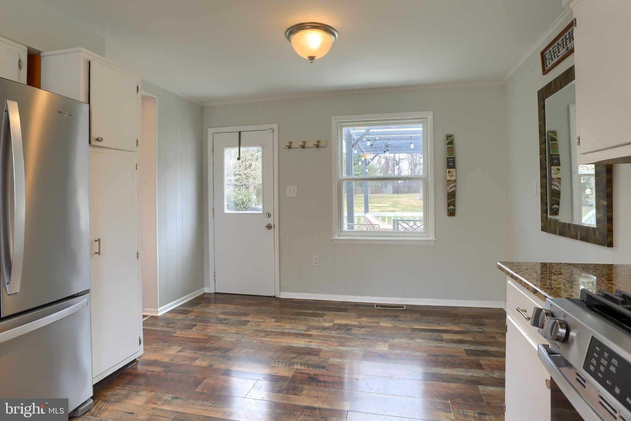 227 N 17th St photo 13