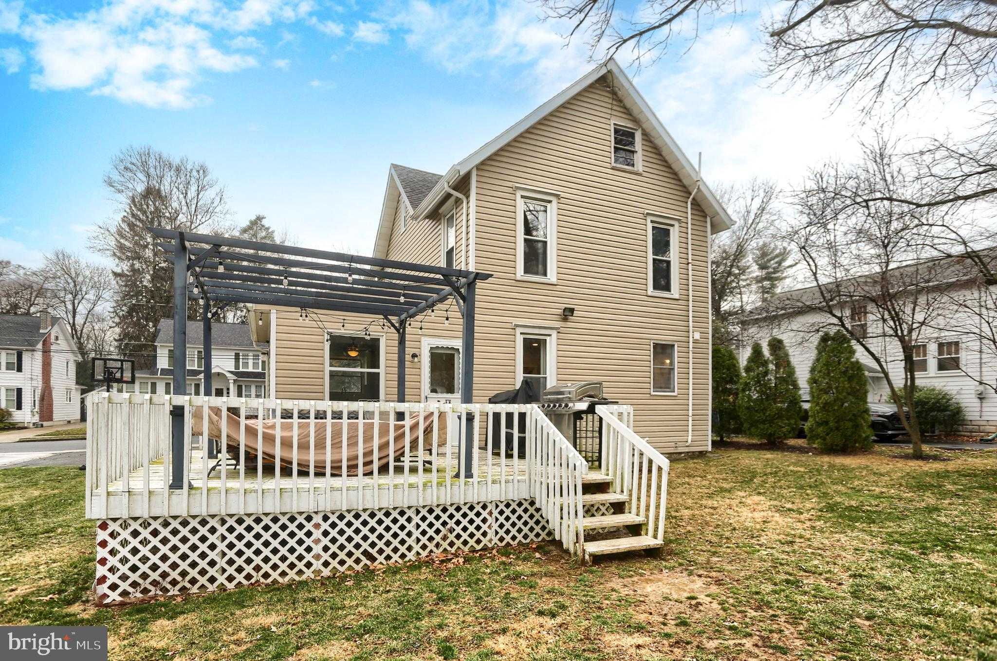 227 N 17th St photo 34