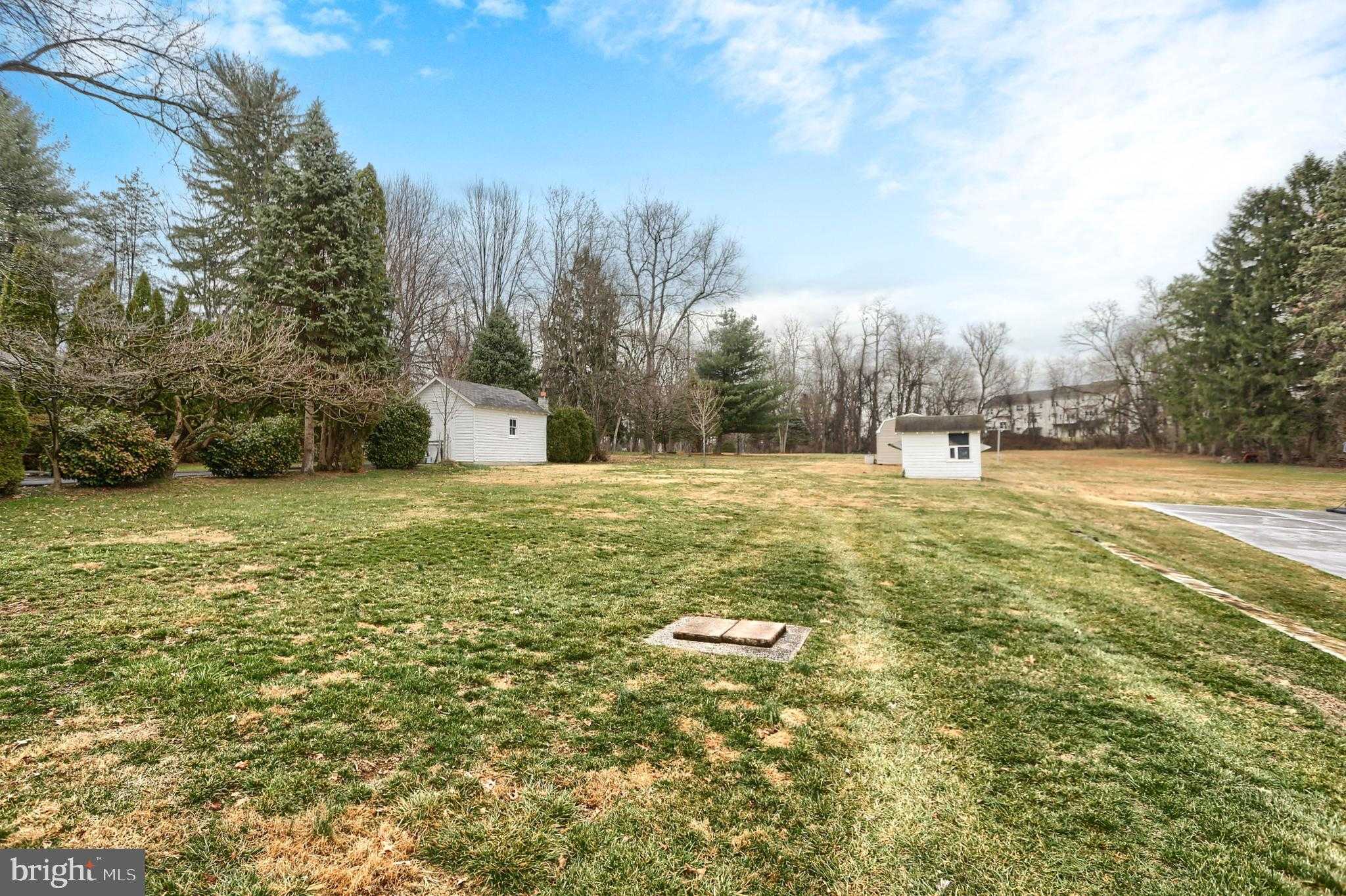 227 N 17th St photo 39