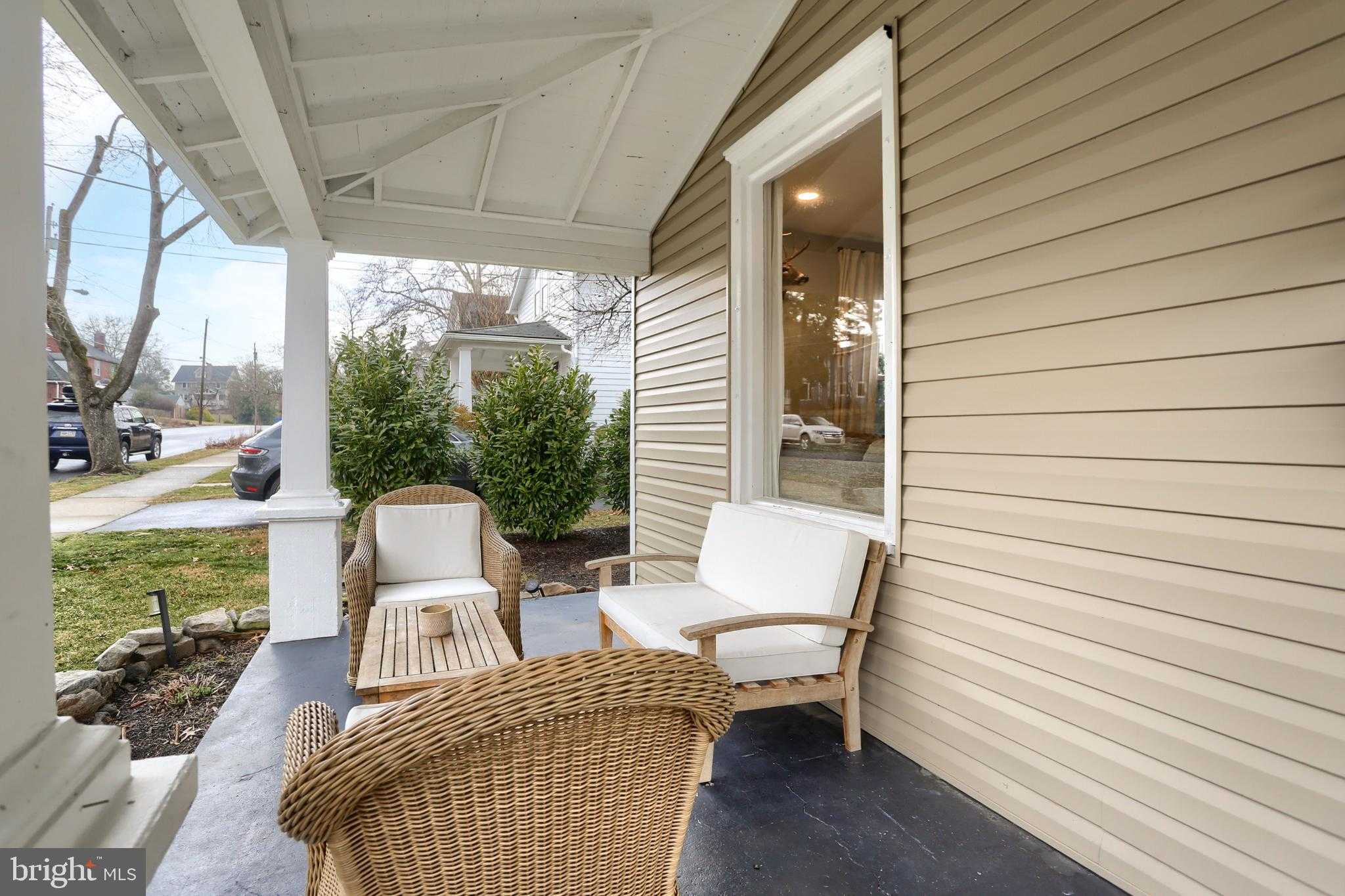 227 N 17th St photo 4