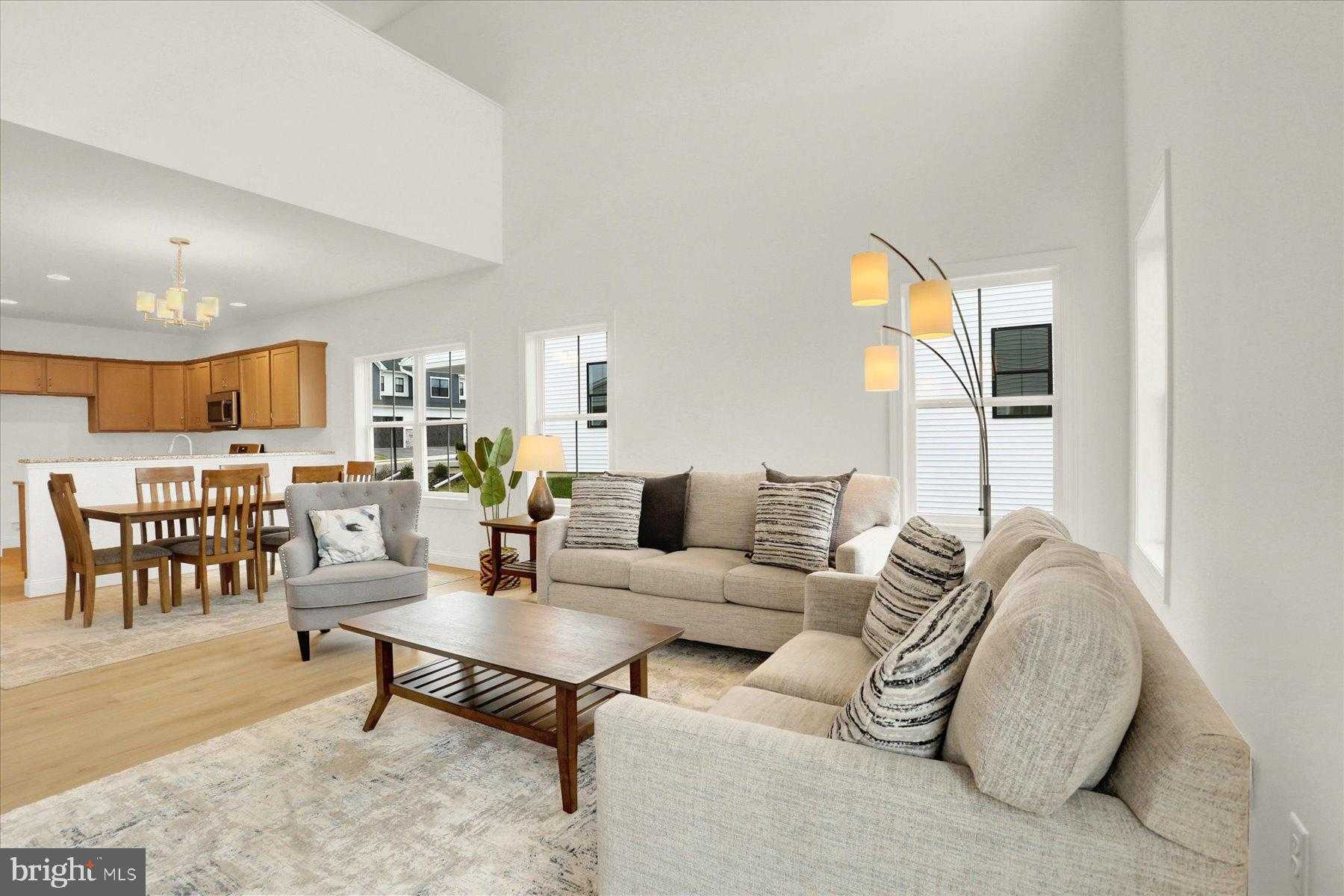 659 Brittany Dr photo 5