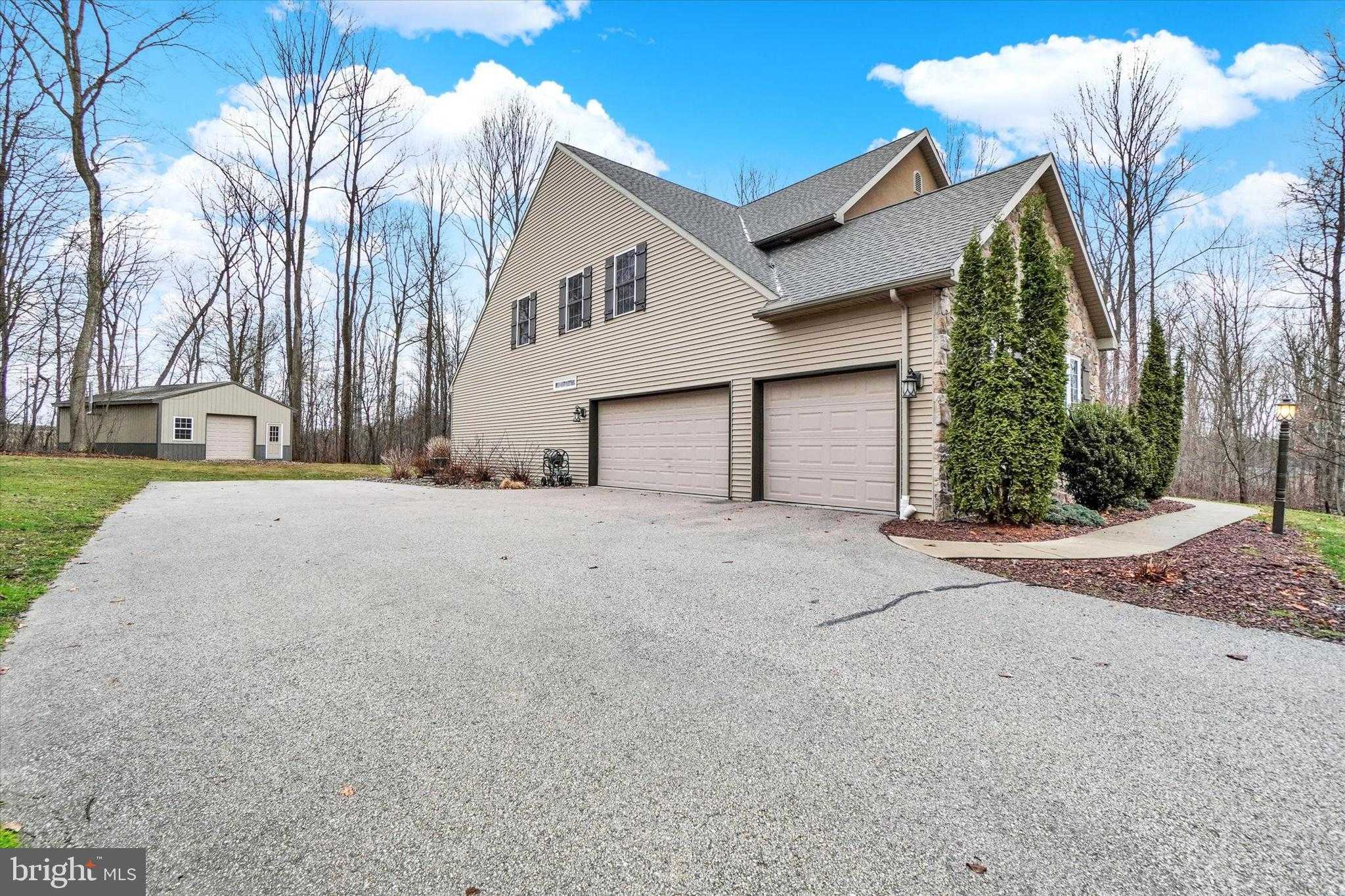 558 Rocky Rd photo 37