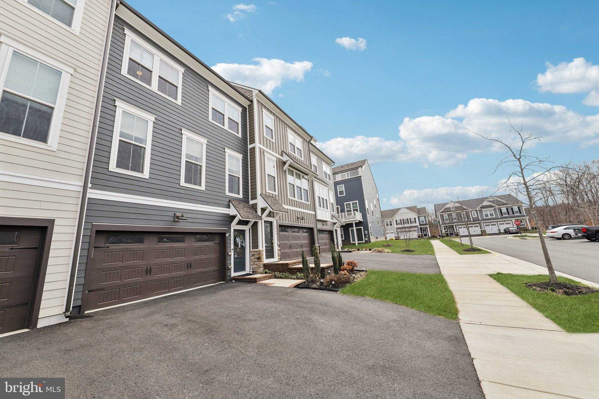 1687 Aspen Poplar Rd photo 2