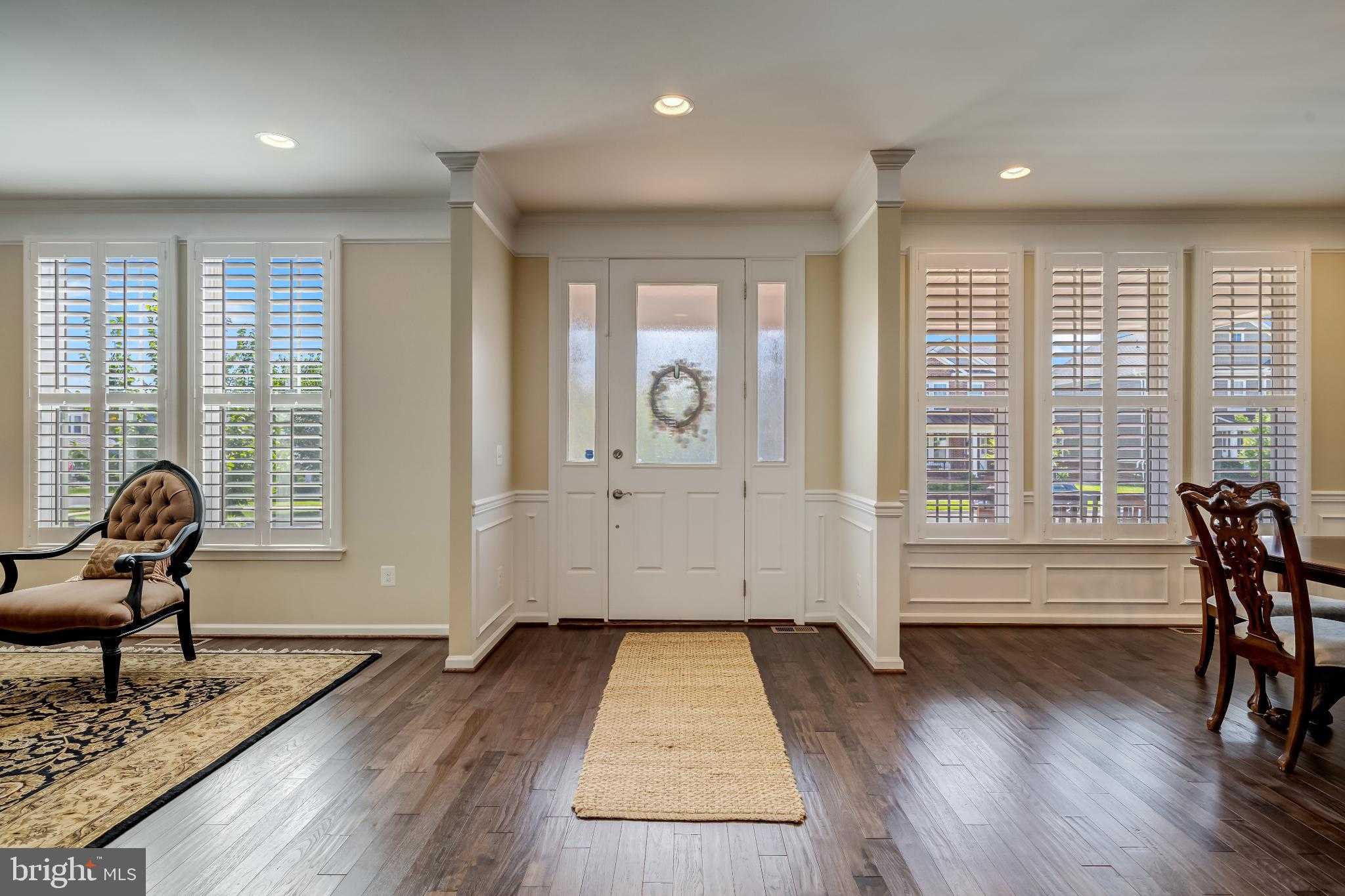 1002 Themis St SE photo 5