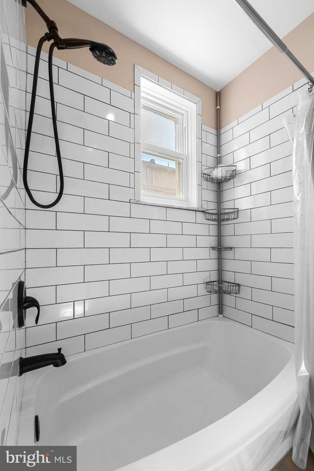 191 Mallory St photo 21