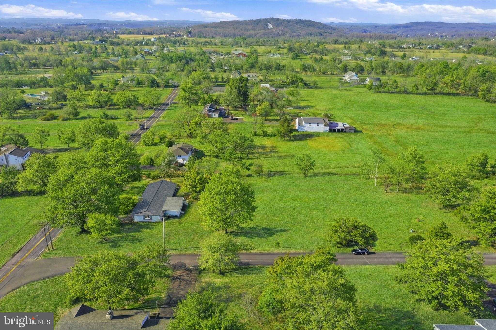 1792 Schwenksville Rd photo 33