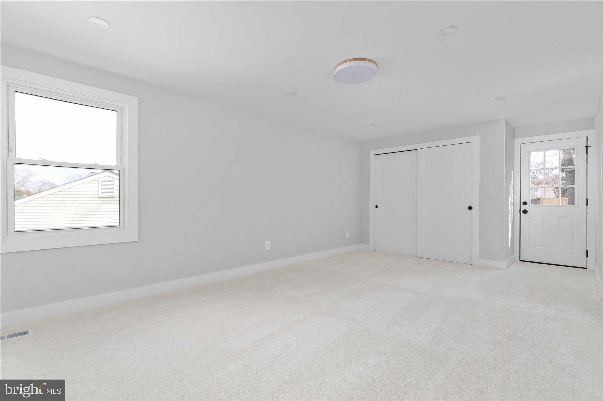 7944 Freehollow Dr photo 26