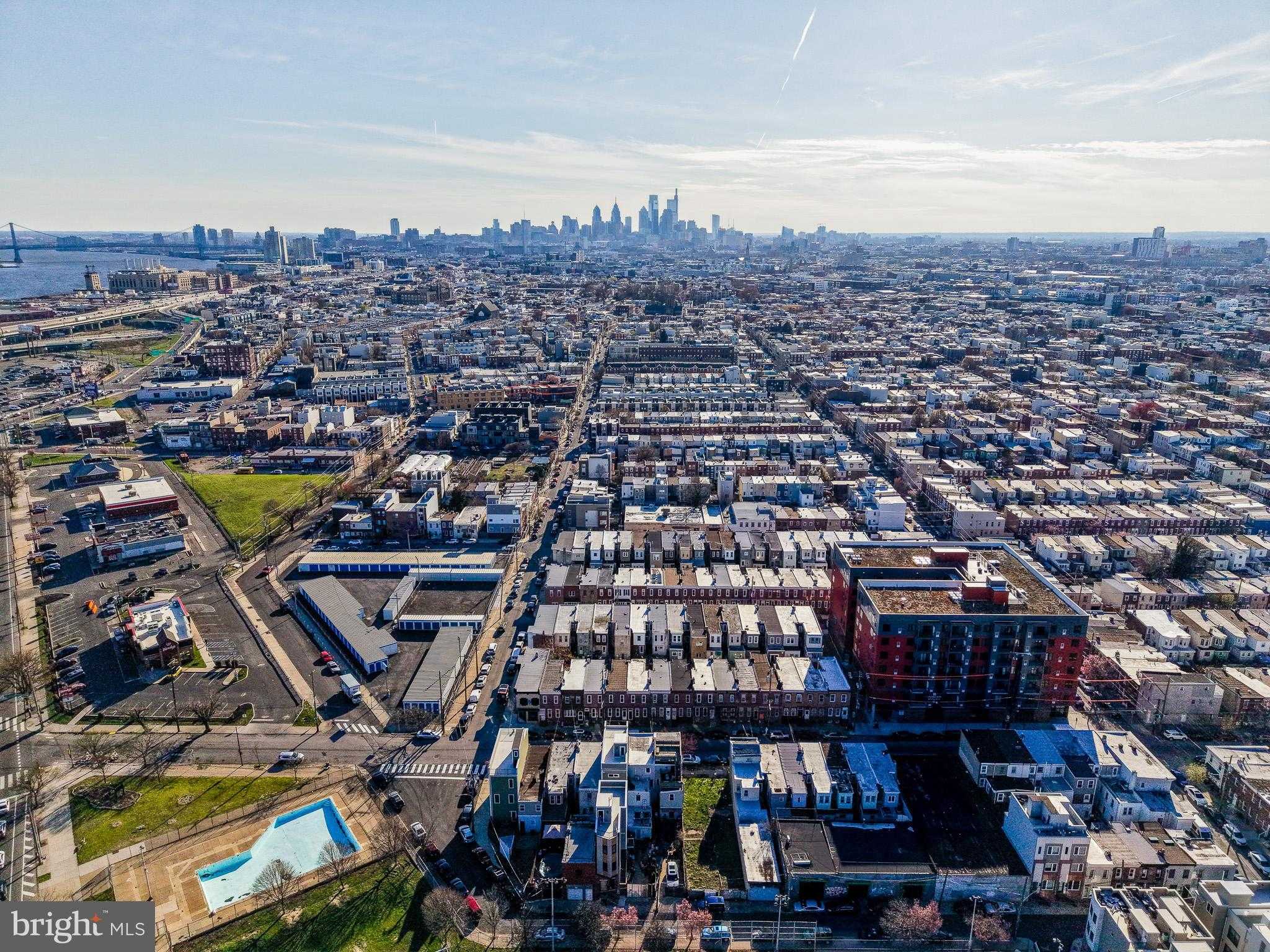 2440 E Harold St photo 41