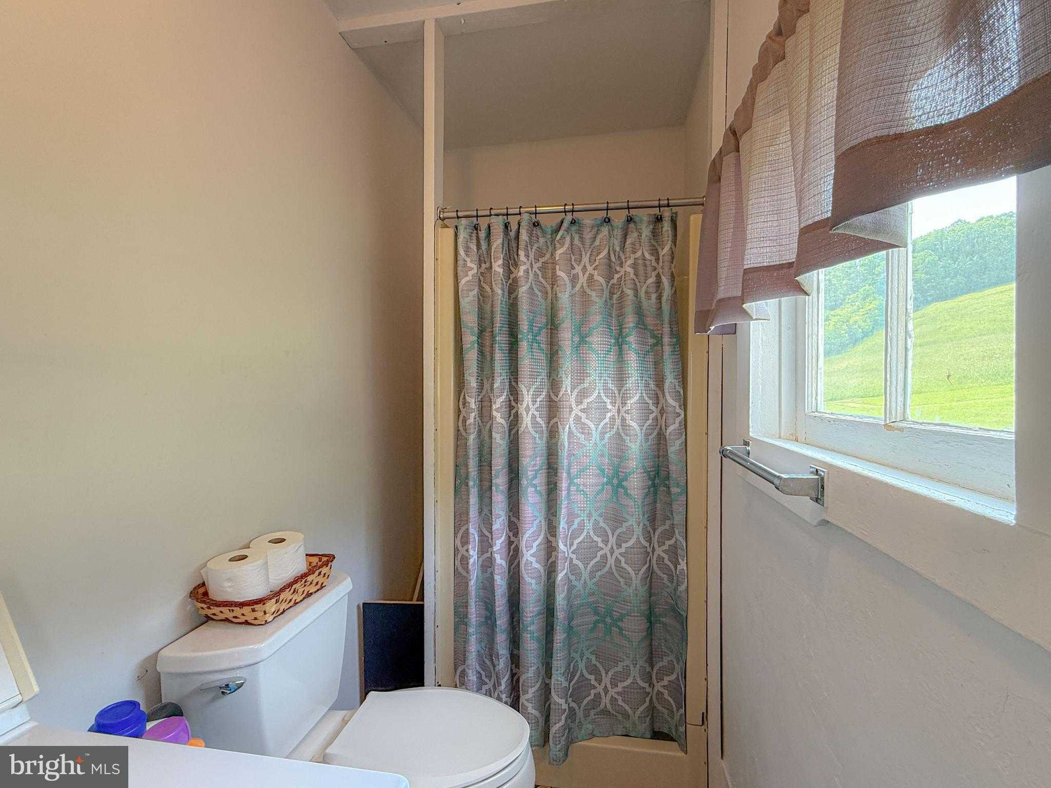 930 Osman Rd photo 14