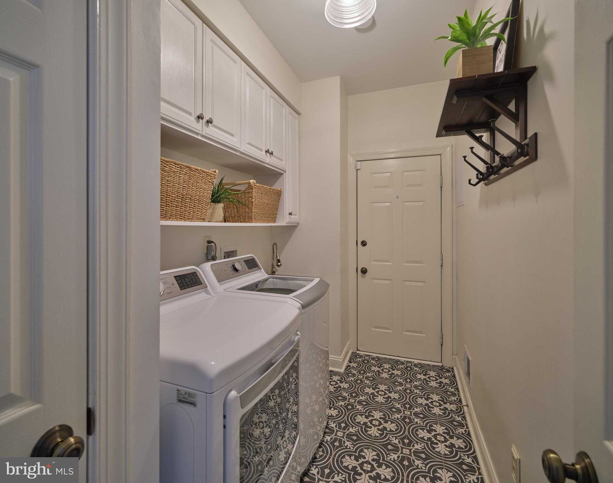 1052 S Kimbles Rd photo 30