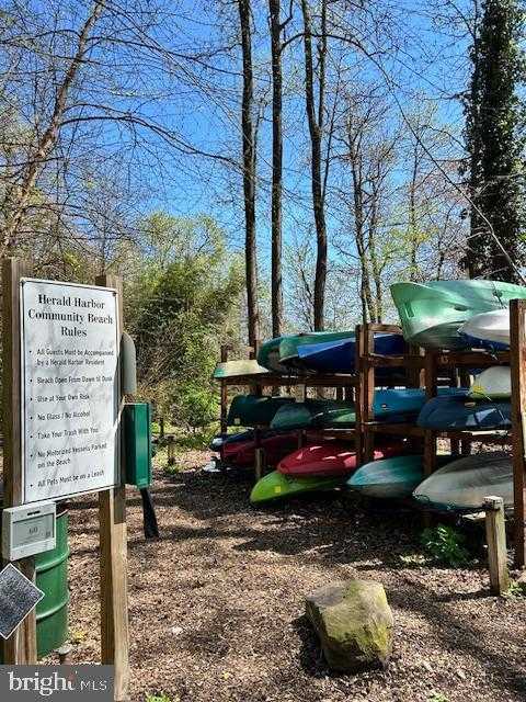 390 Laurel Trl photo 49