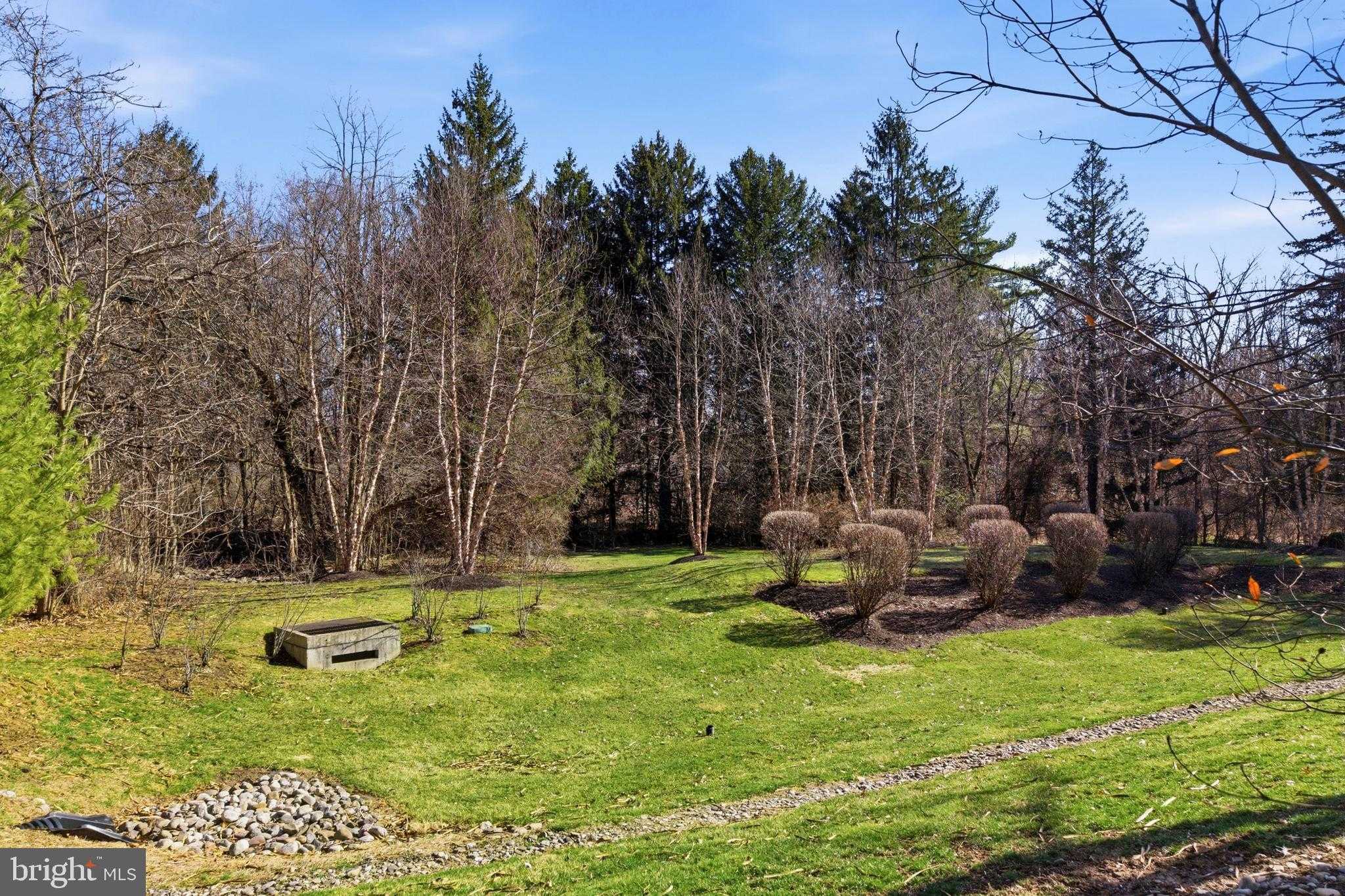 2401 Lower State Rd photo 42