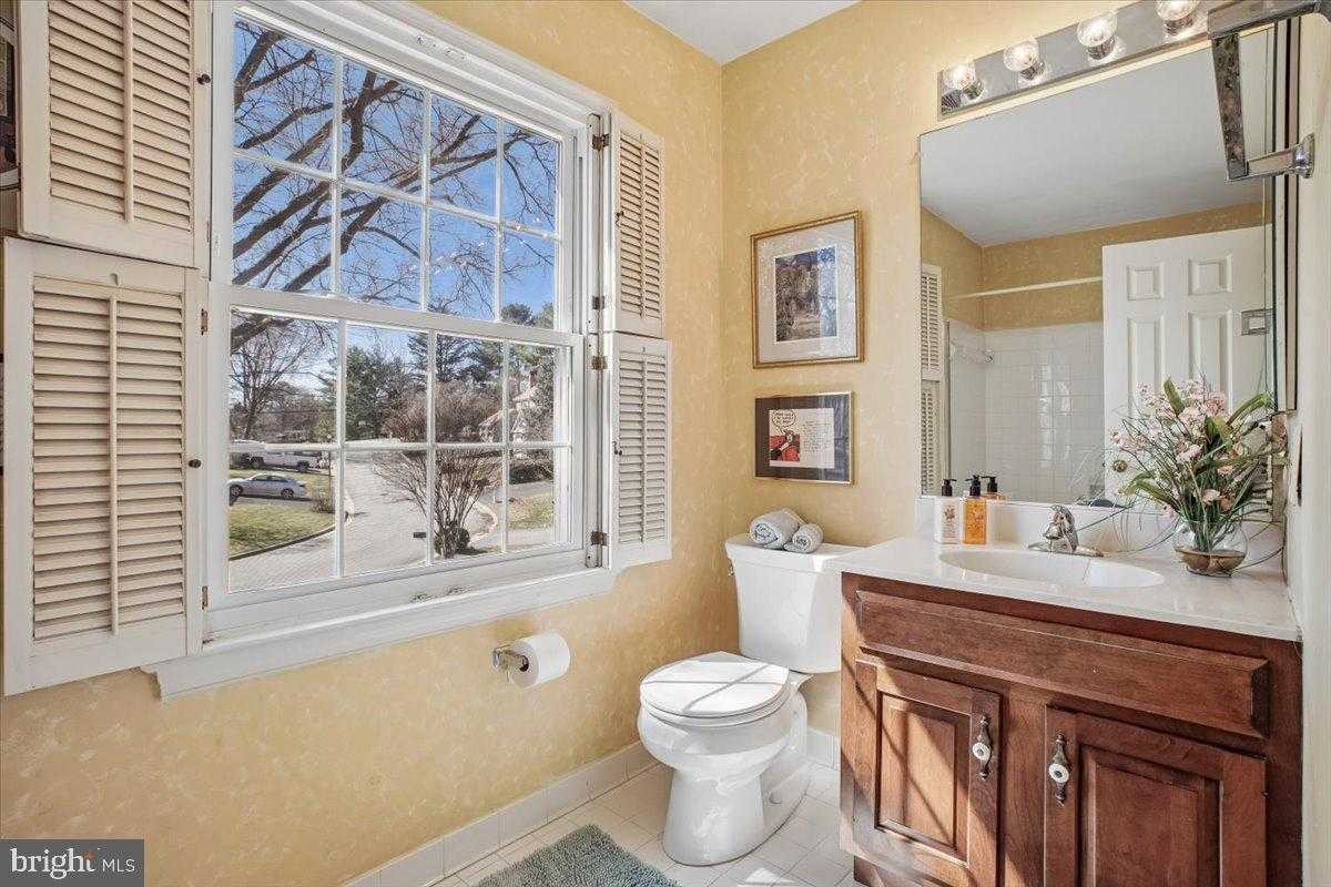 10229 Sundance CT photo 37