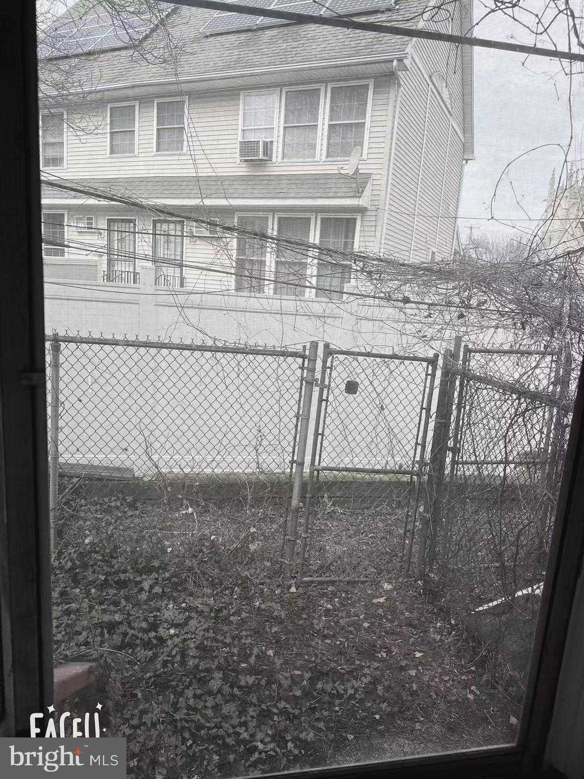 4717 Upland St photo 7