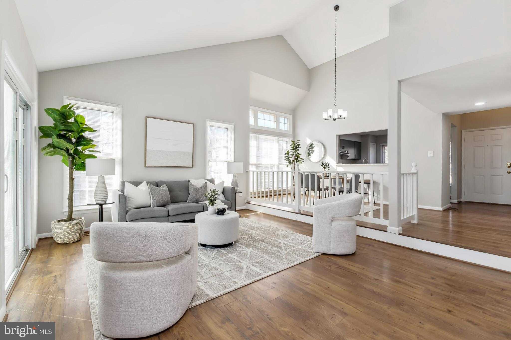 15056 Silver Leaf CT photo 2