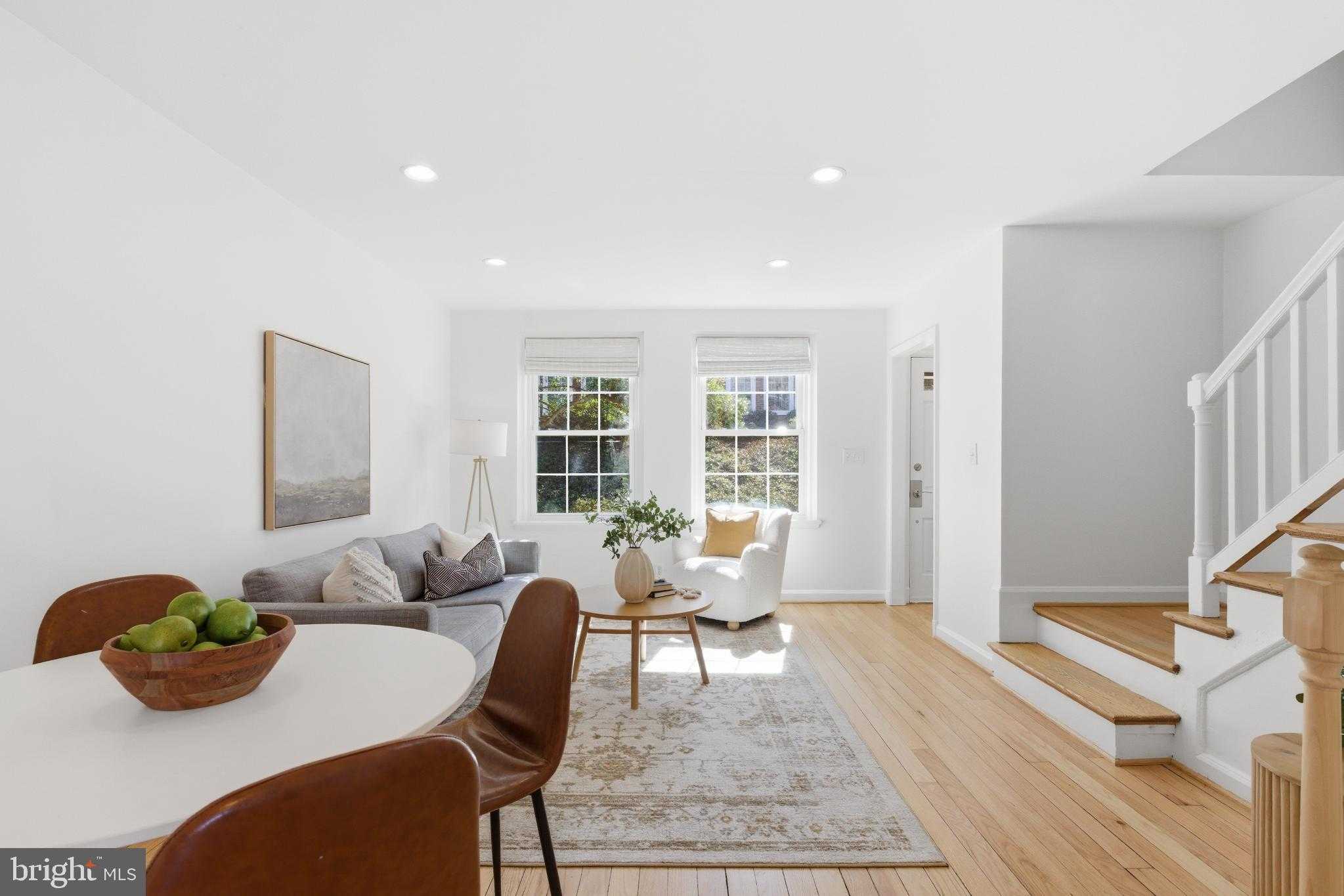 3141 S Stafford St photo 6