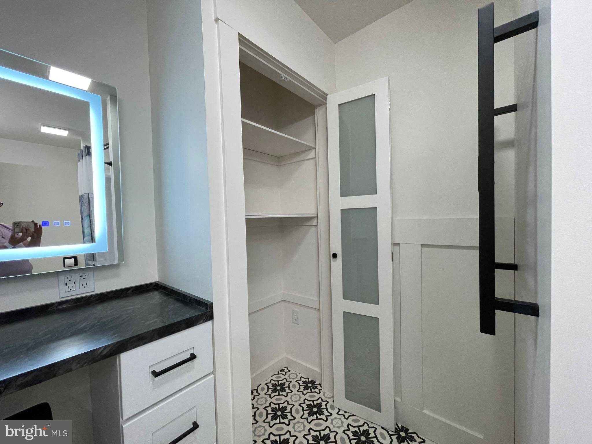 1166 N Browns Dam Dr photo 29