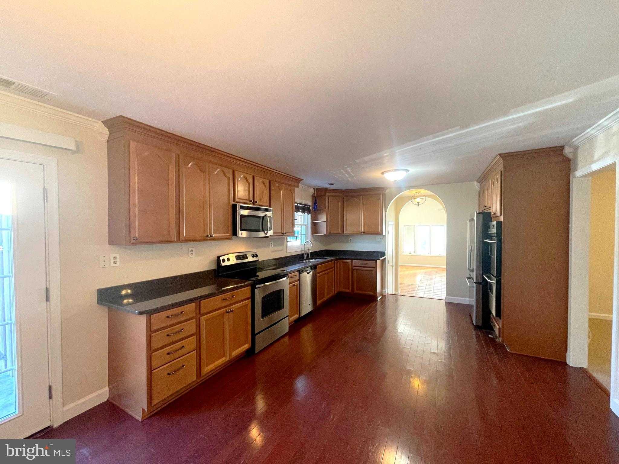 11717 Rivershore Dr photo 8