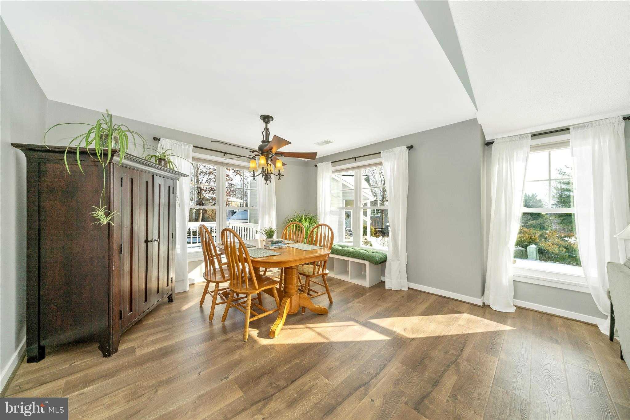 5759 Windwood Way photo 14