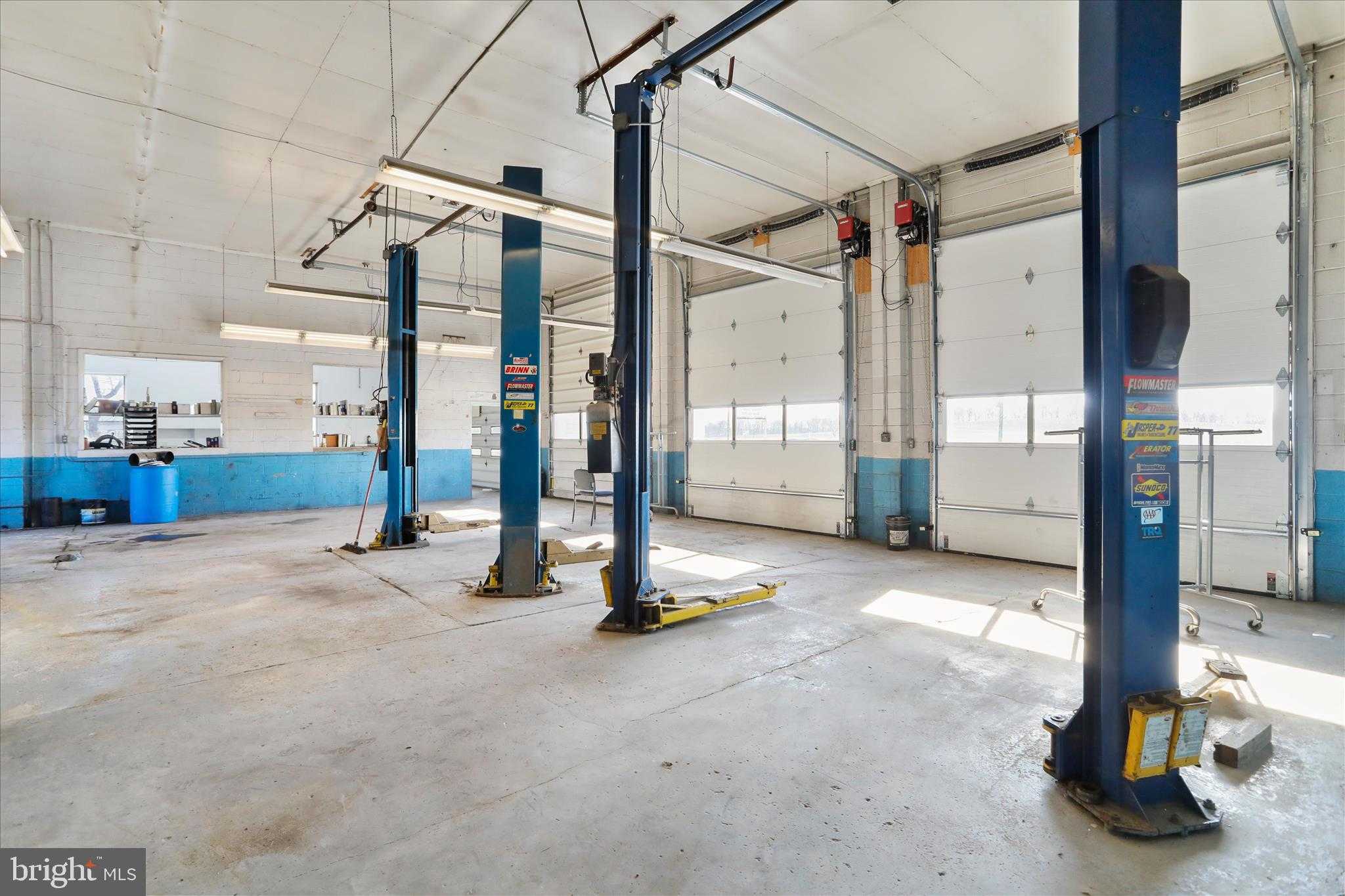 8565 Lincoln Way W photo 7