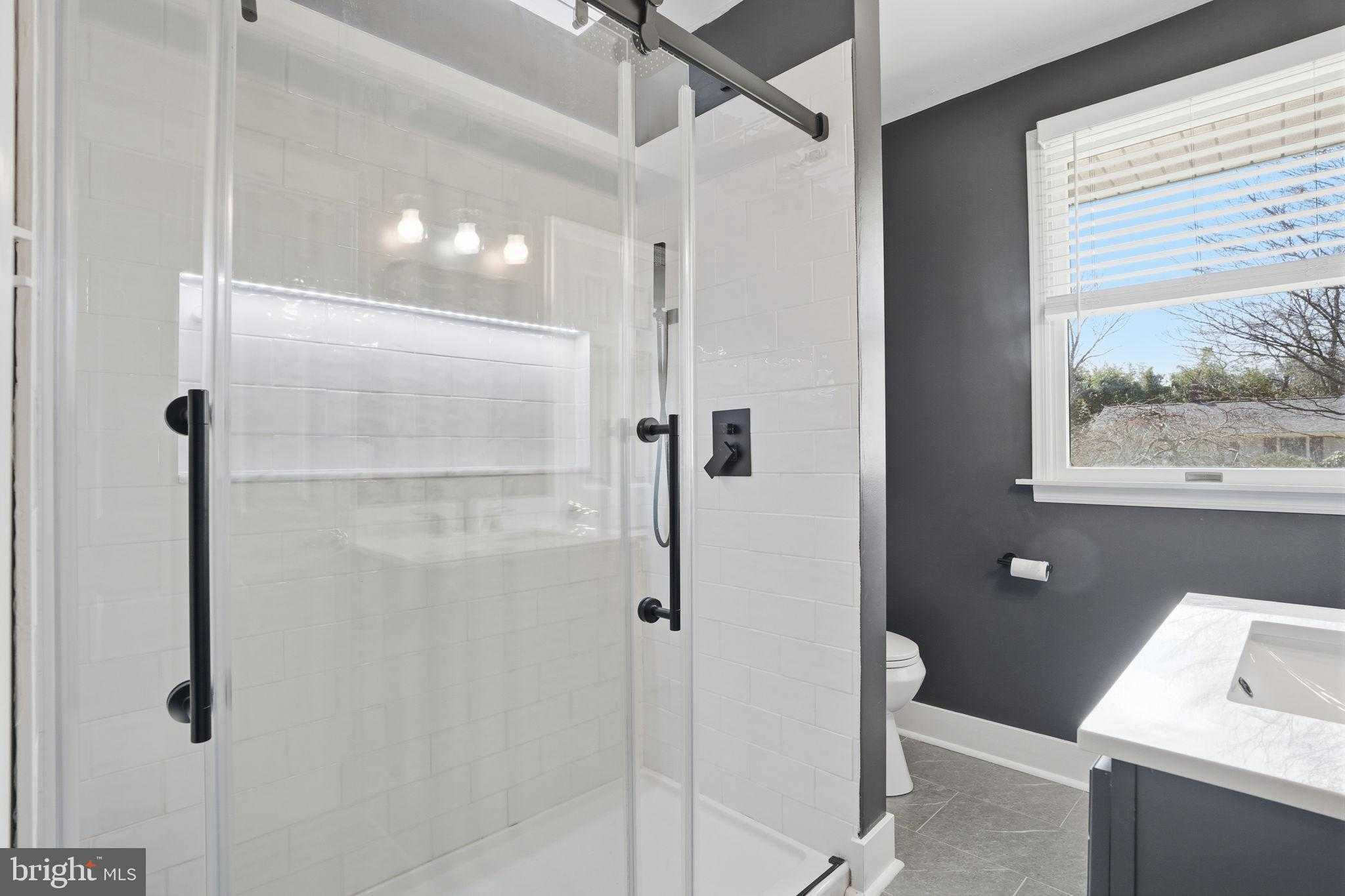 44 Heights Ln photo 9