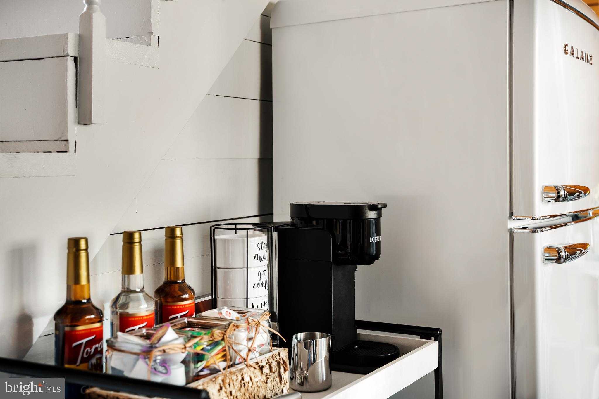 698 Valley View Rd photo 29