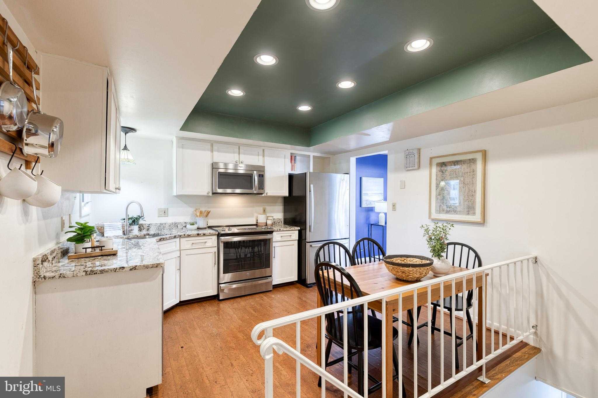 10311 Crimson Tree CT photo 20