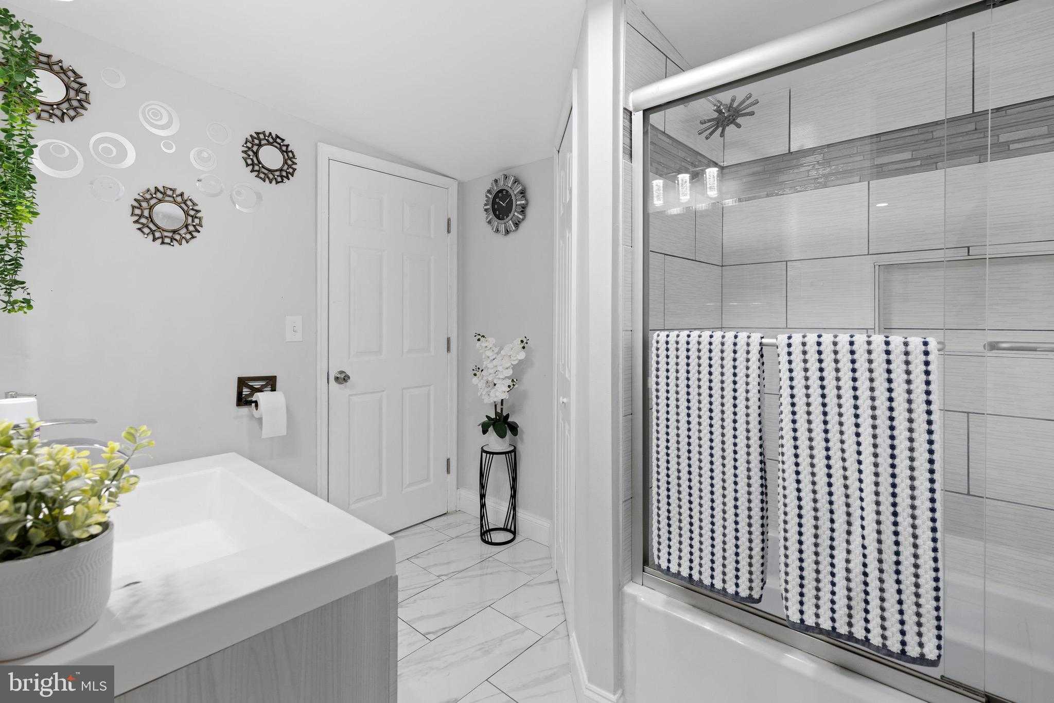 3512 Wagon Train Rd photo 14