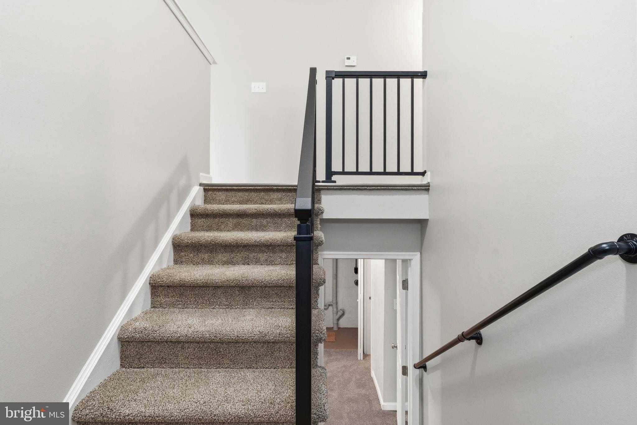 404 Weeping Willow Rd photo 5