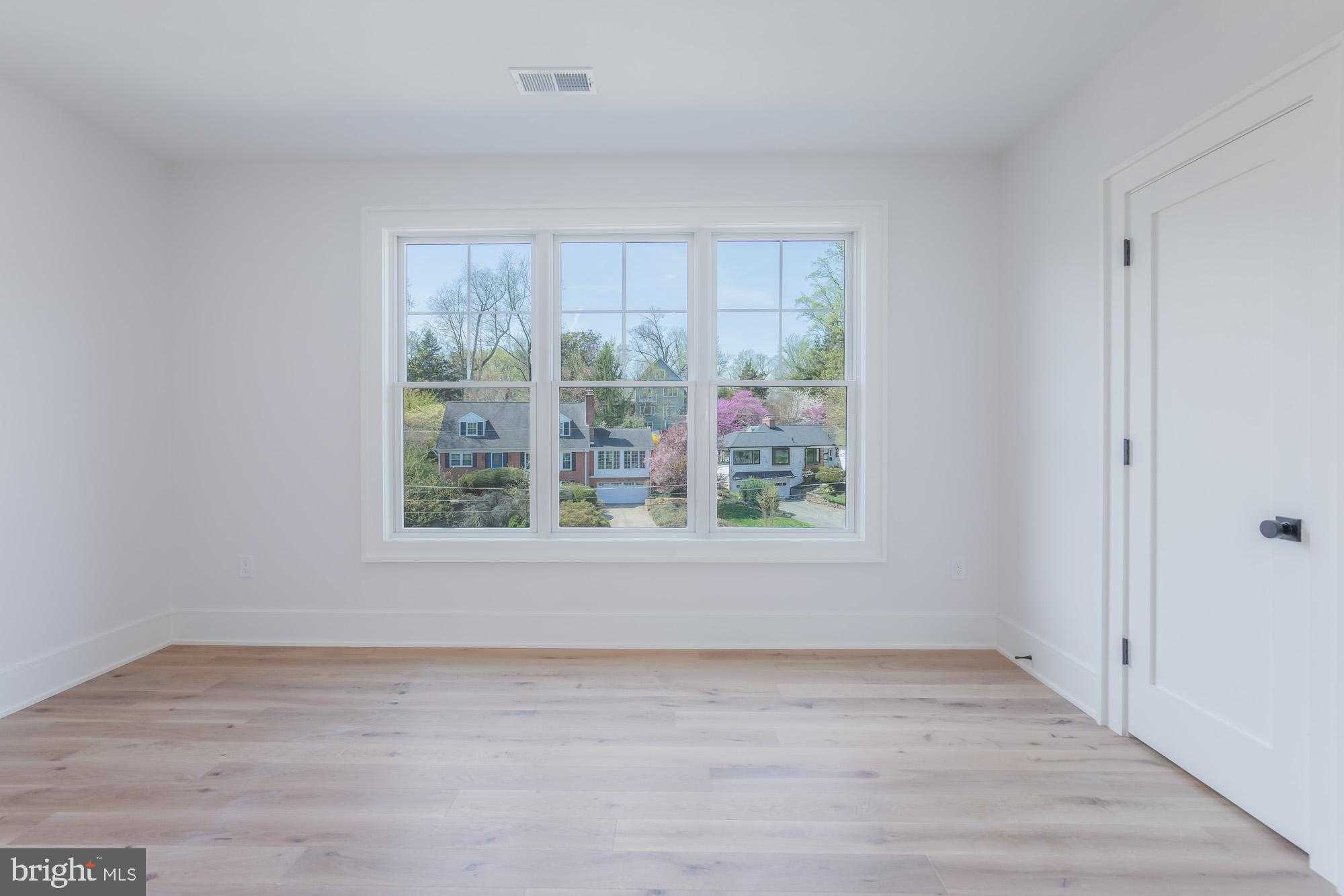 9613 Old Spring Rd photo 36