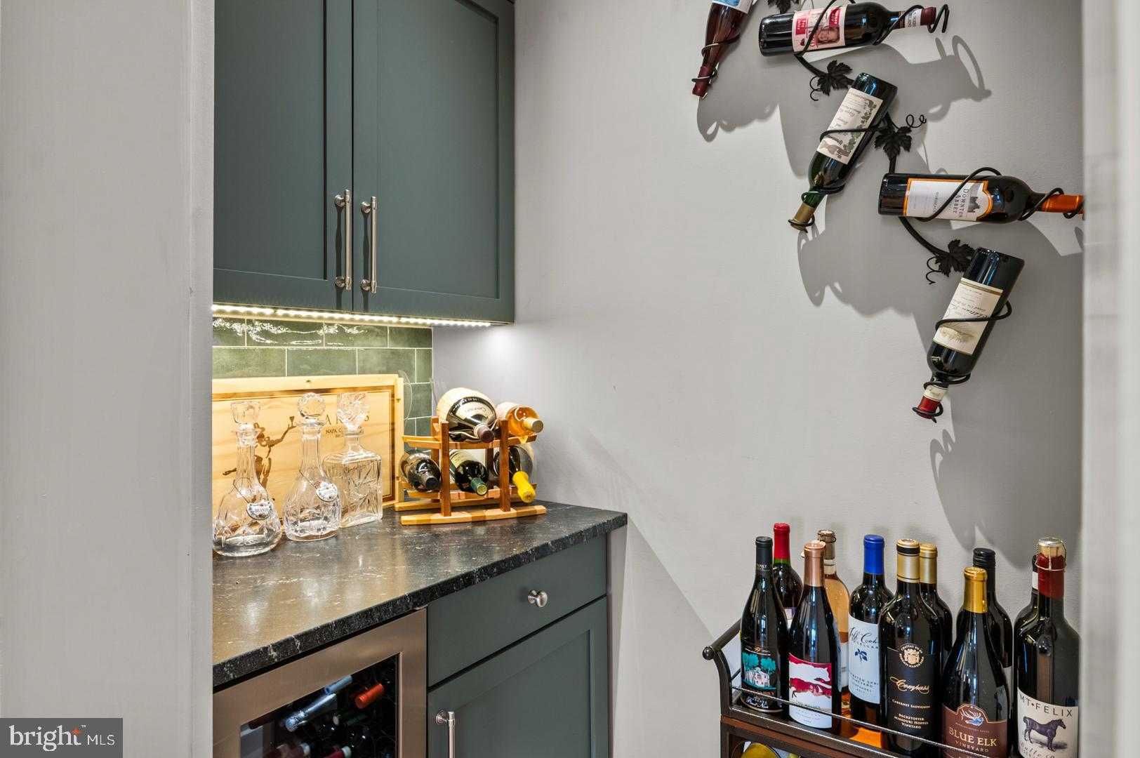 1116 Belmont Ave photo 19