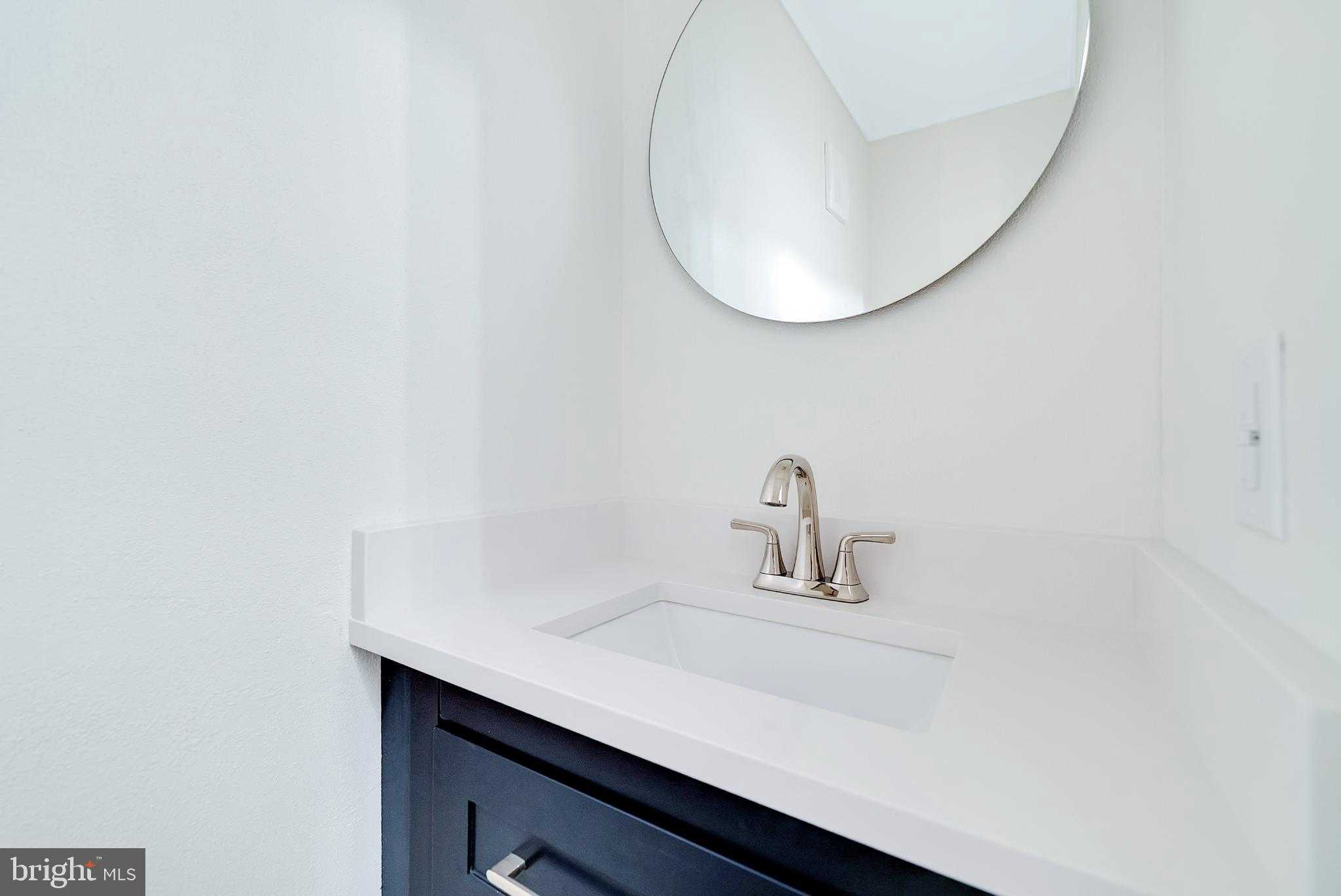 623 Summit House photo 24