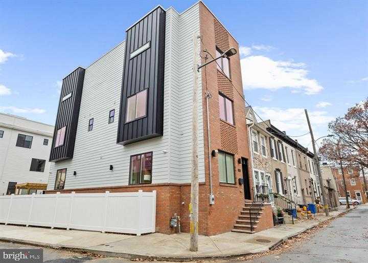 2632 Tulip St photo 2