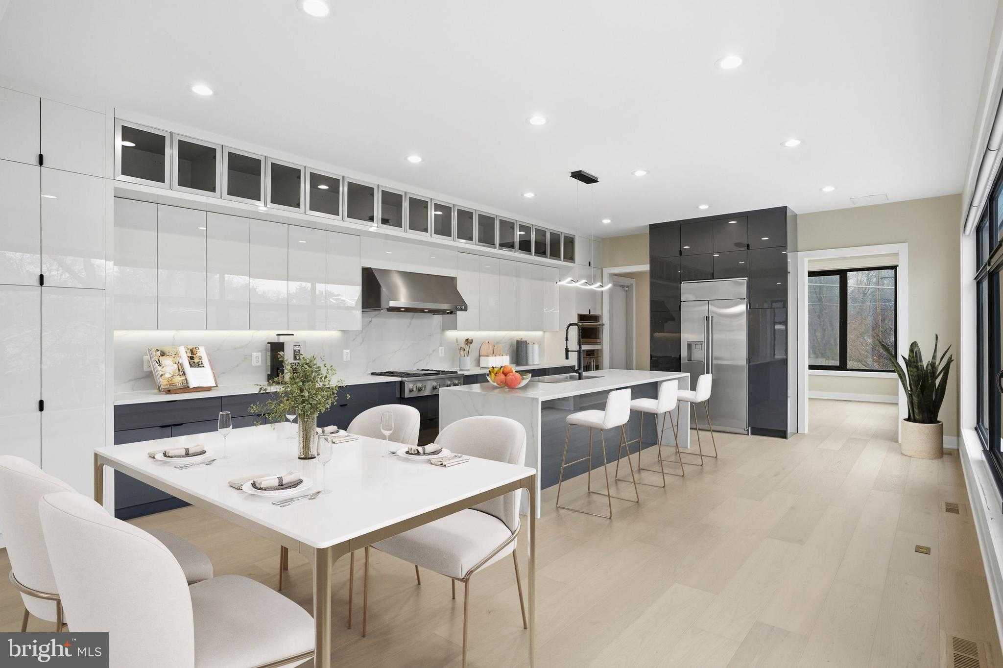 1573 Westmoreland St photo 17