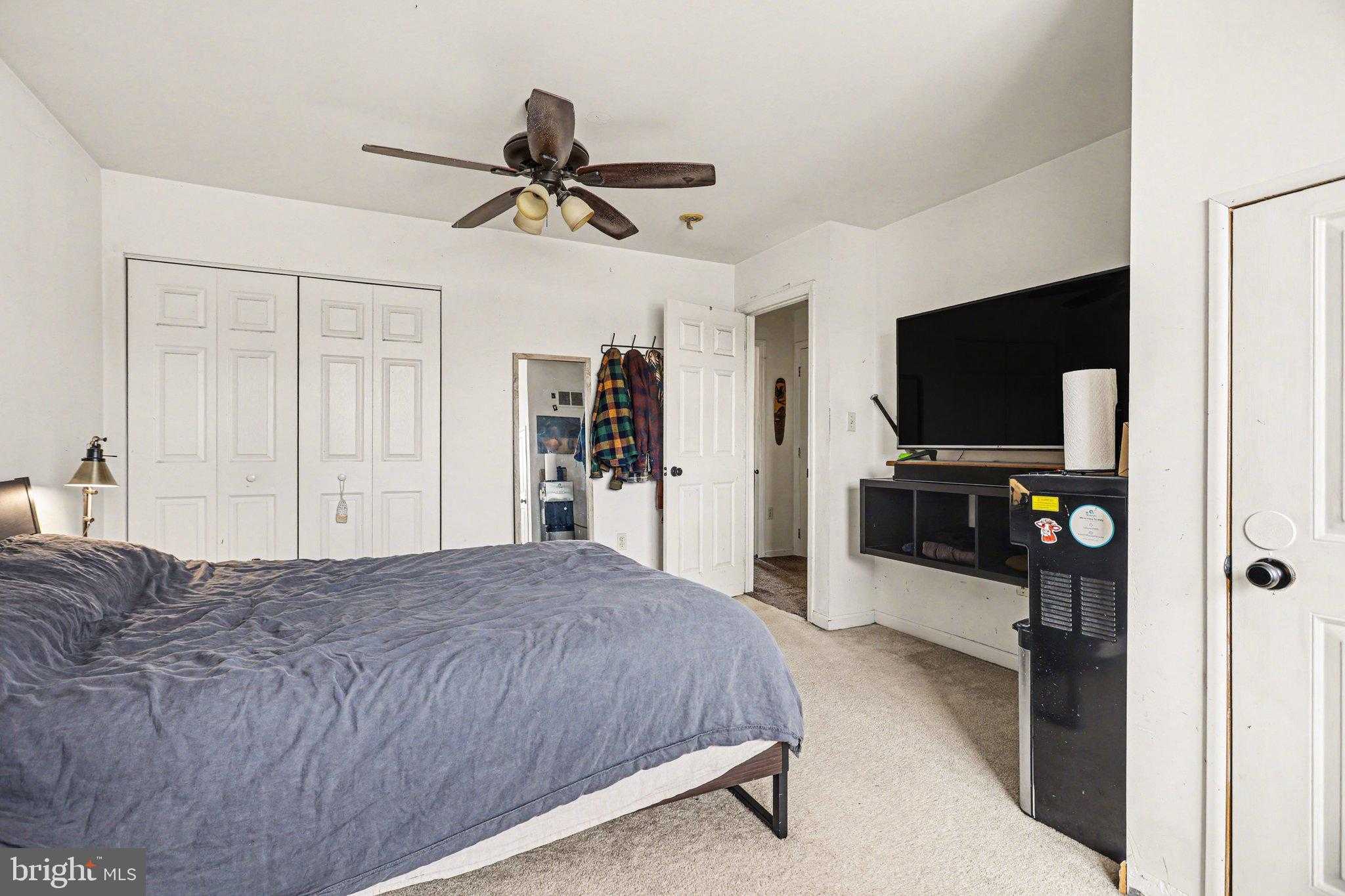 100 Stonecrop Ln photo 14