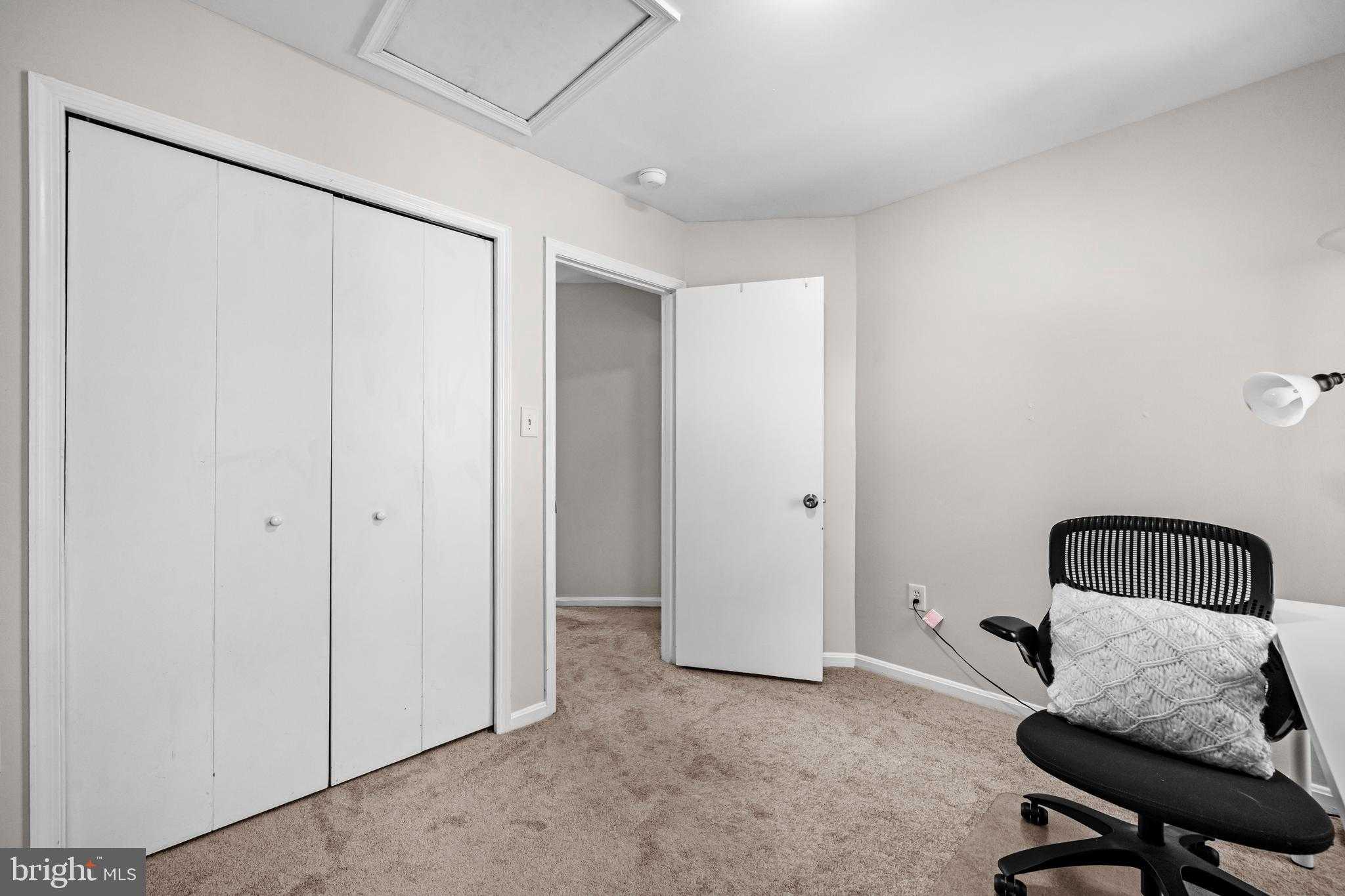 1044 Trevino Ln photo 24