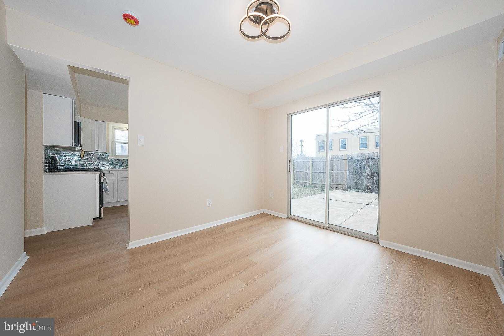 8212 Chelwynde Ave photo 17