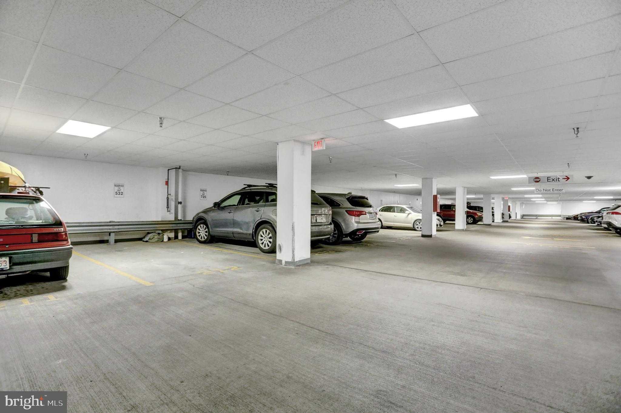 2702 Lighthouse Pt E Unit 532 photo 27