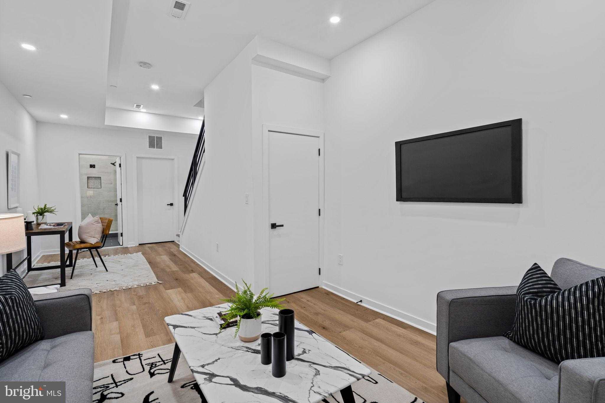 1611 Germantown Ave photo 13