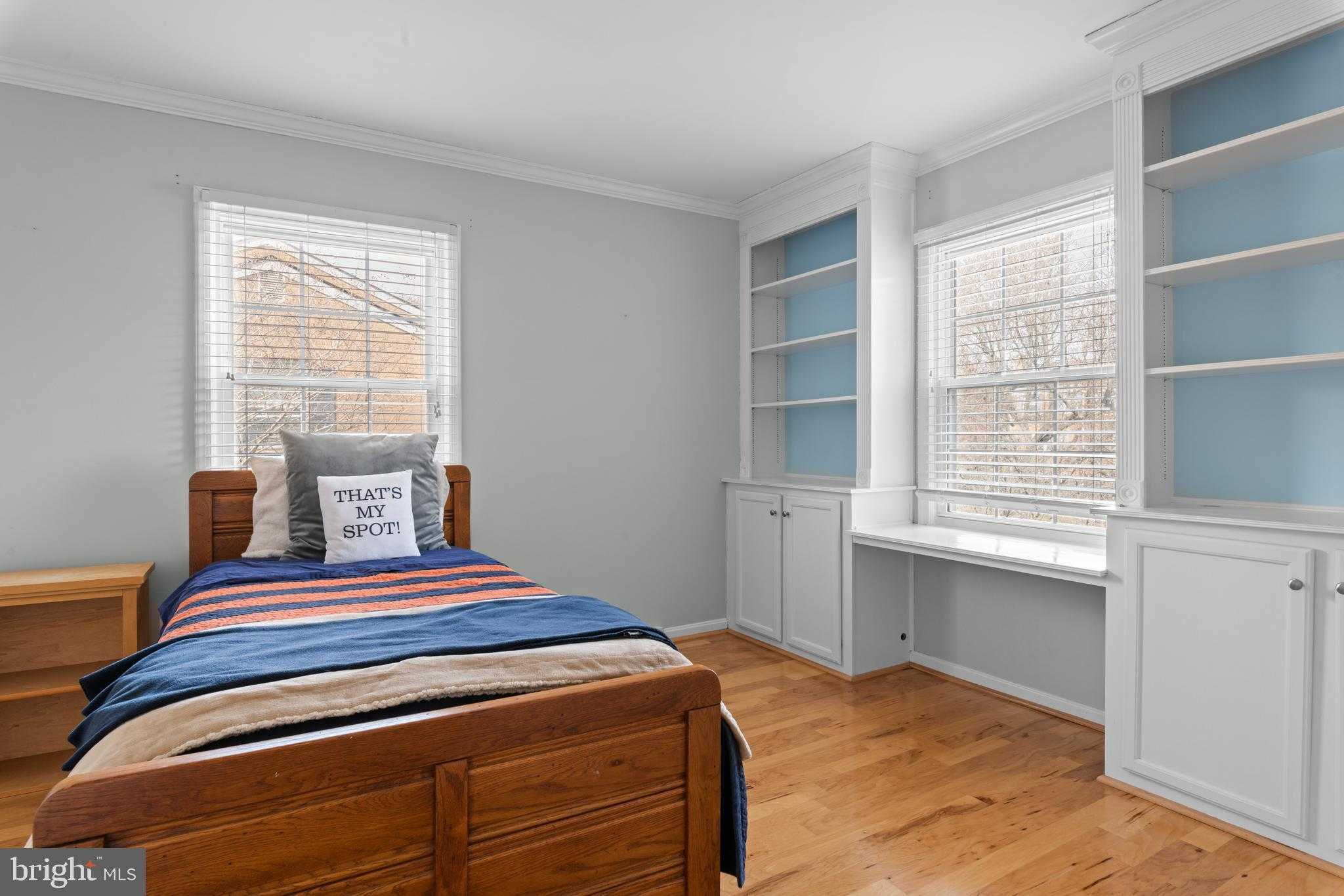 1472 Bay Green Dr photo 32