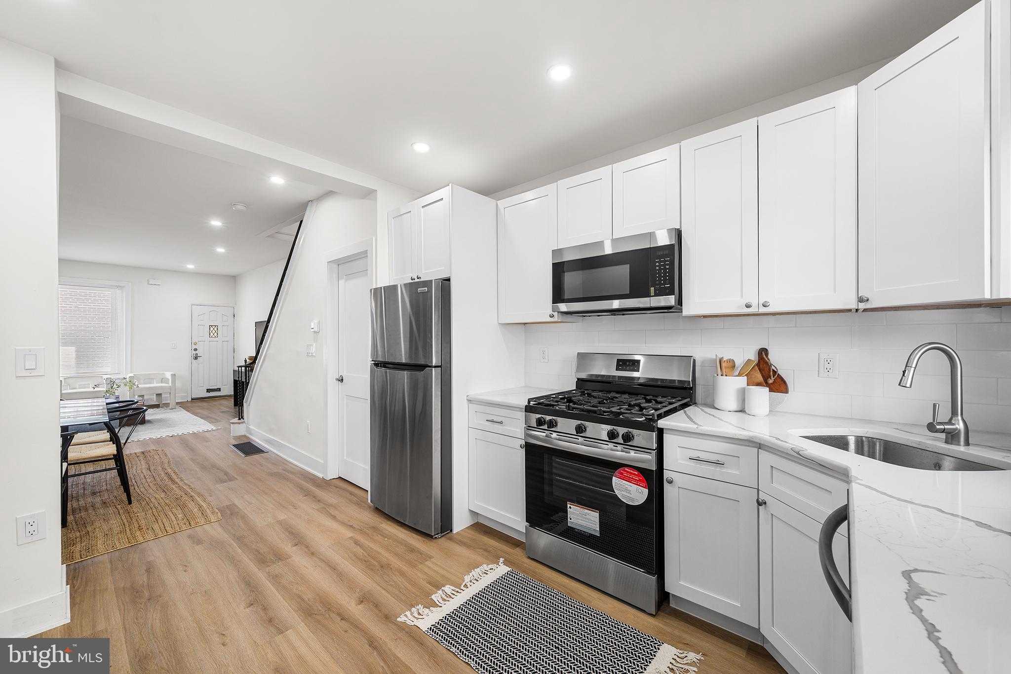 2148 S Garnet St photo 12