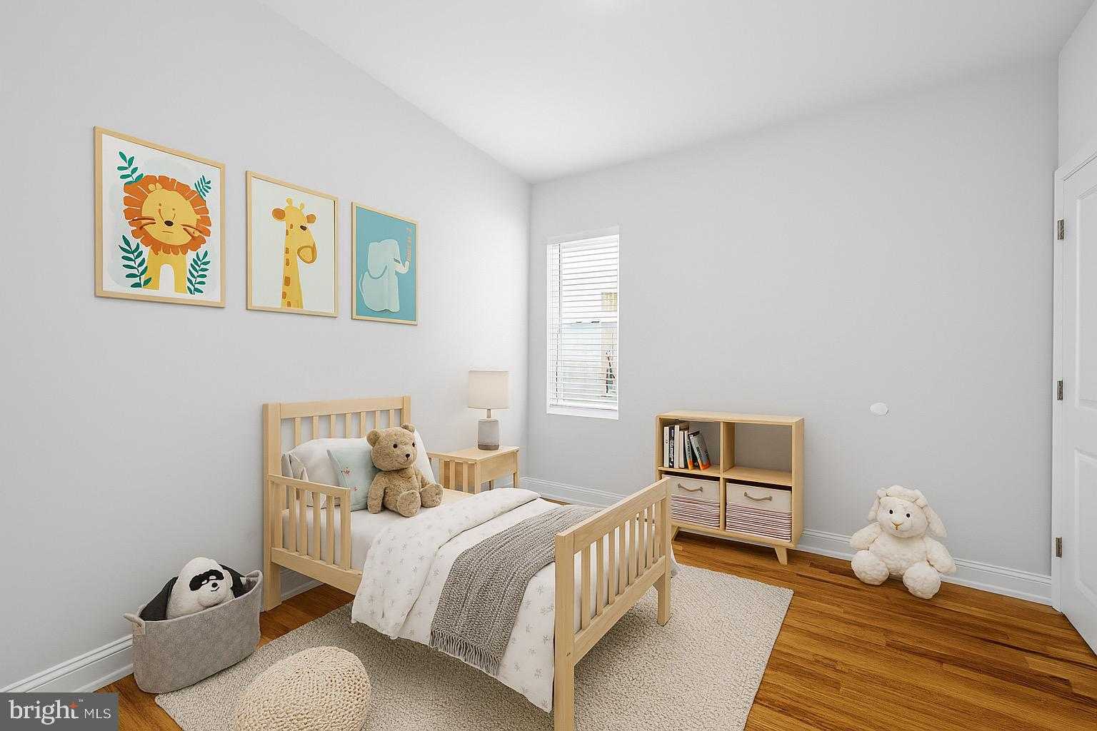 2011 Morris St photo 13