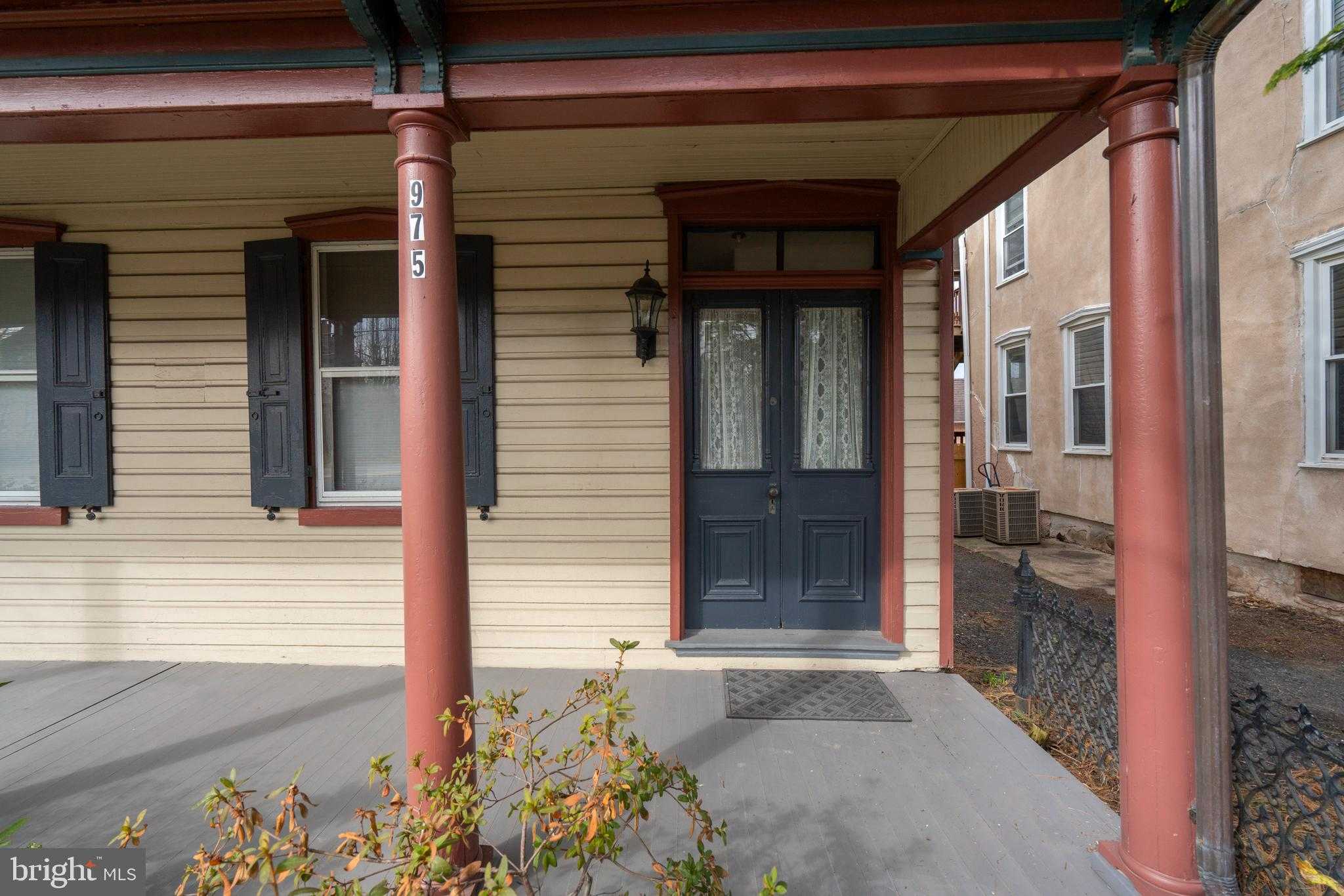 975 Gravel Pike photo 13