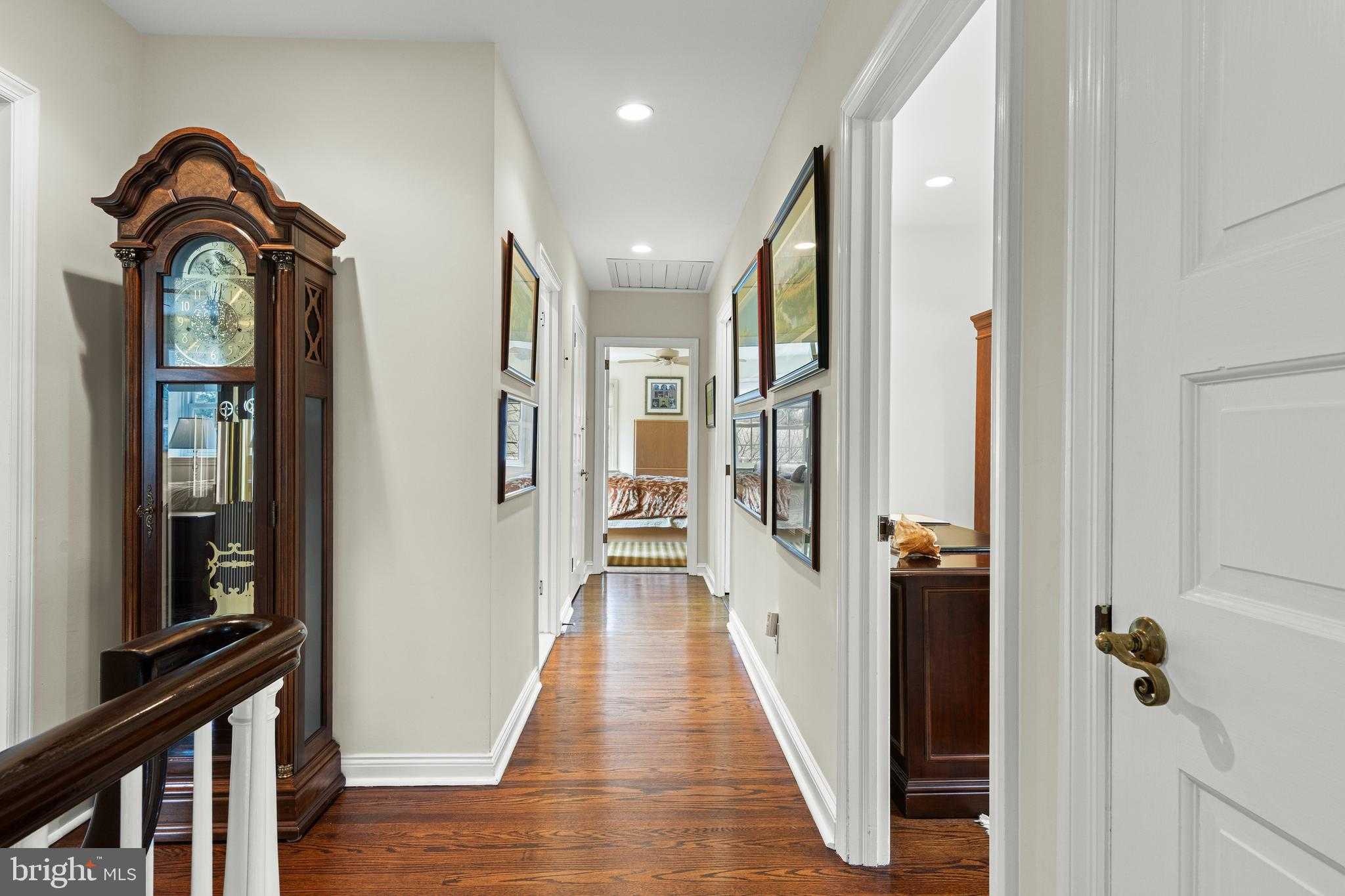 8 Cedarbrook Rd photo 17