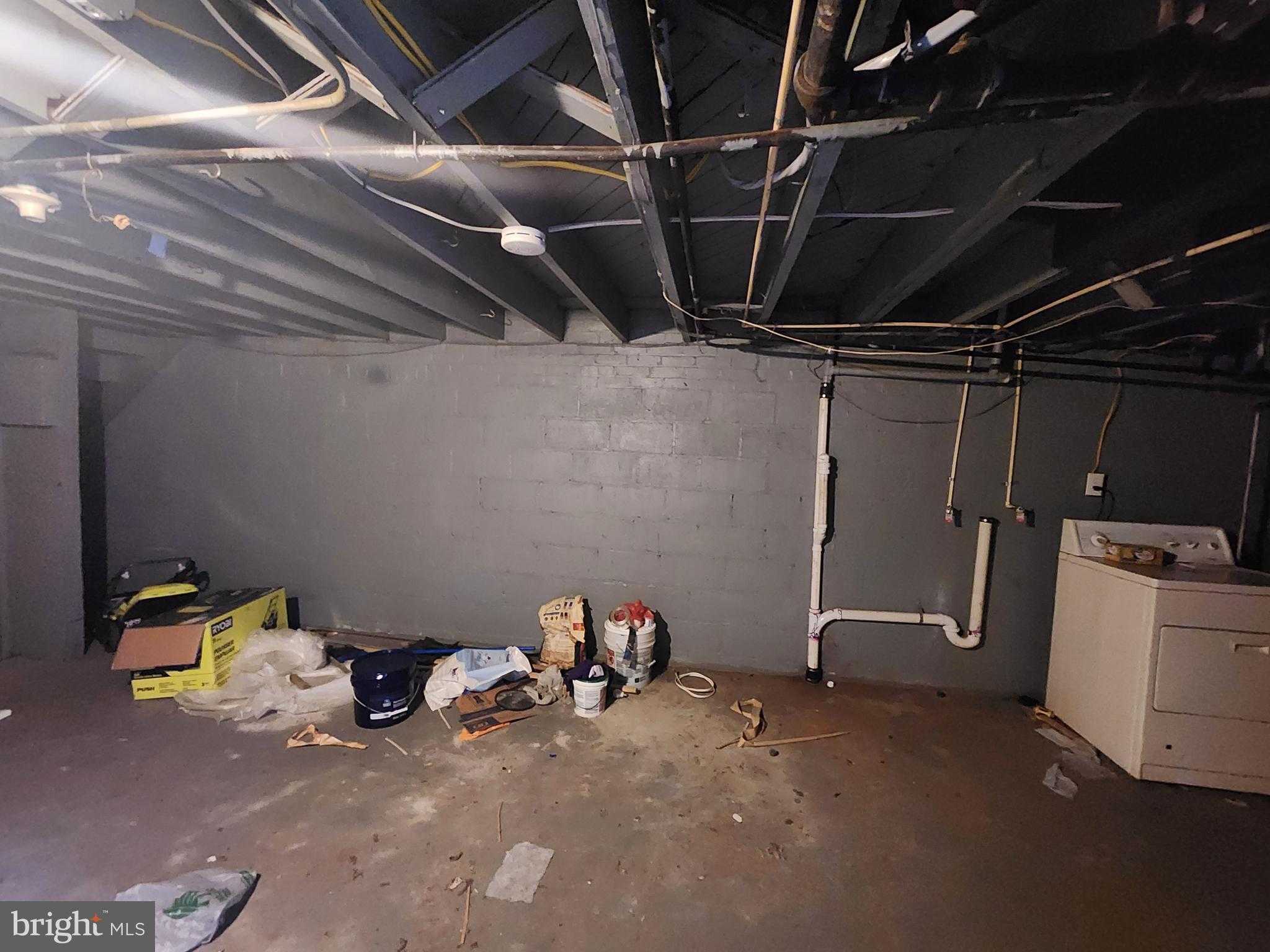 2610 Kirk Ave photo 25