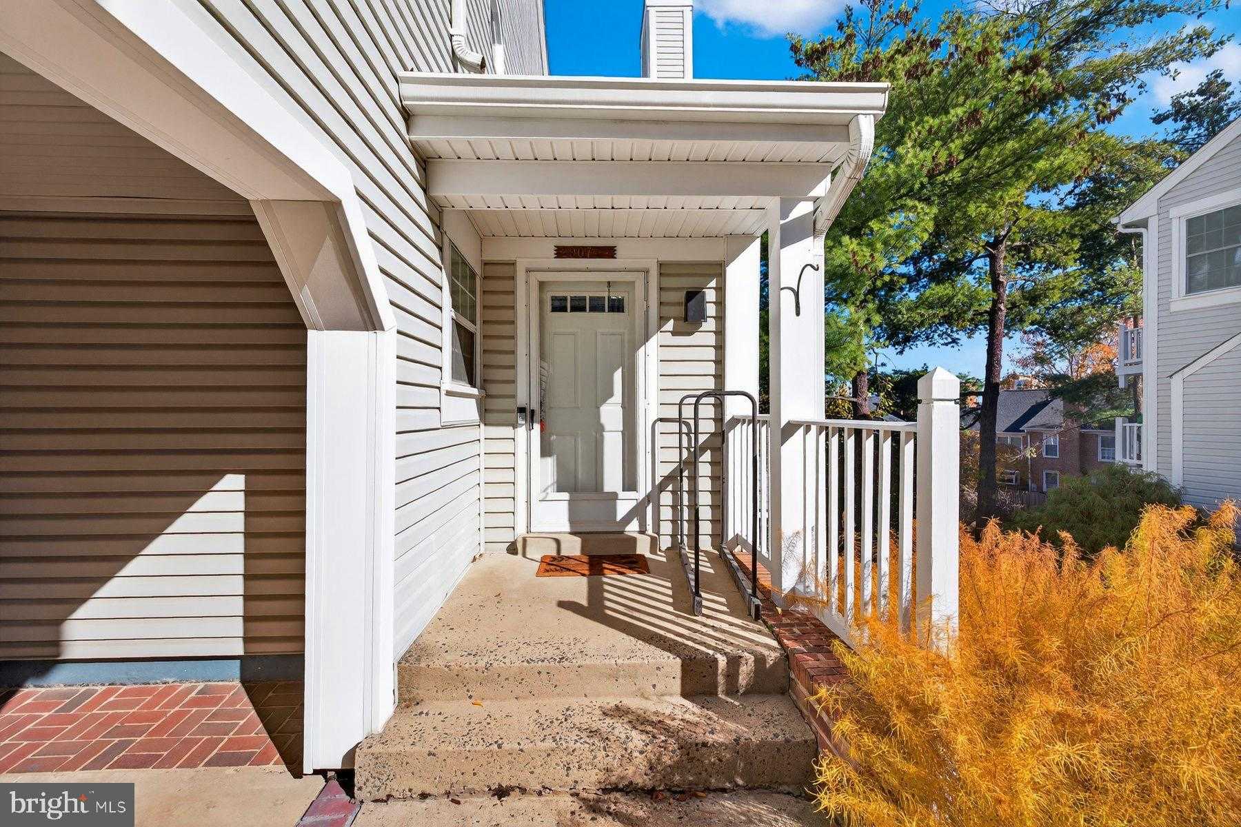 2907 S Woodley St Apt C photo 2