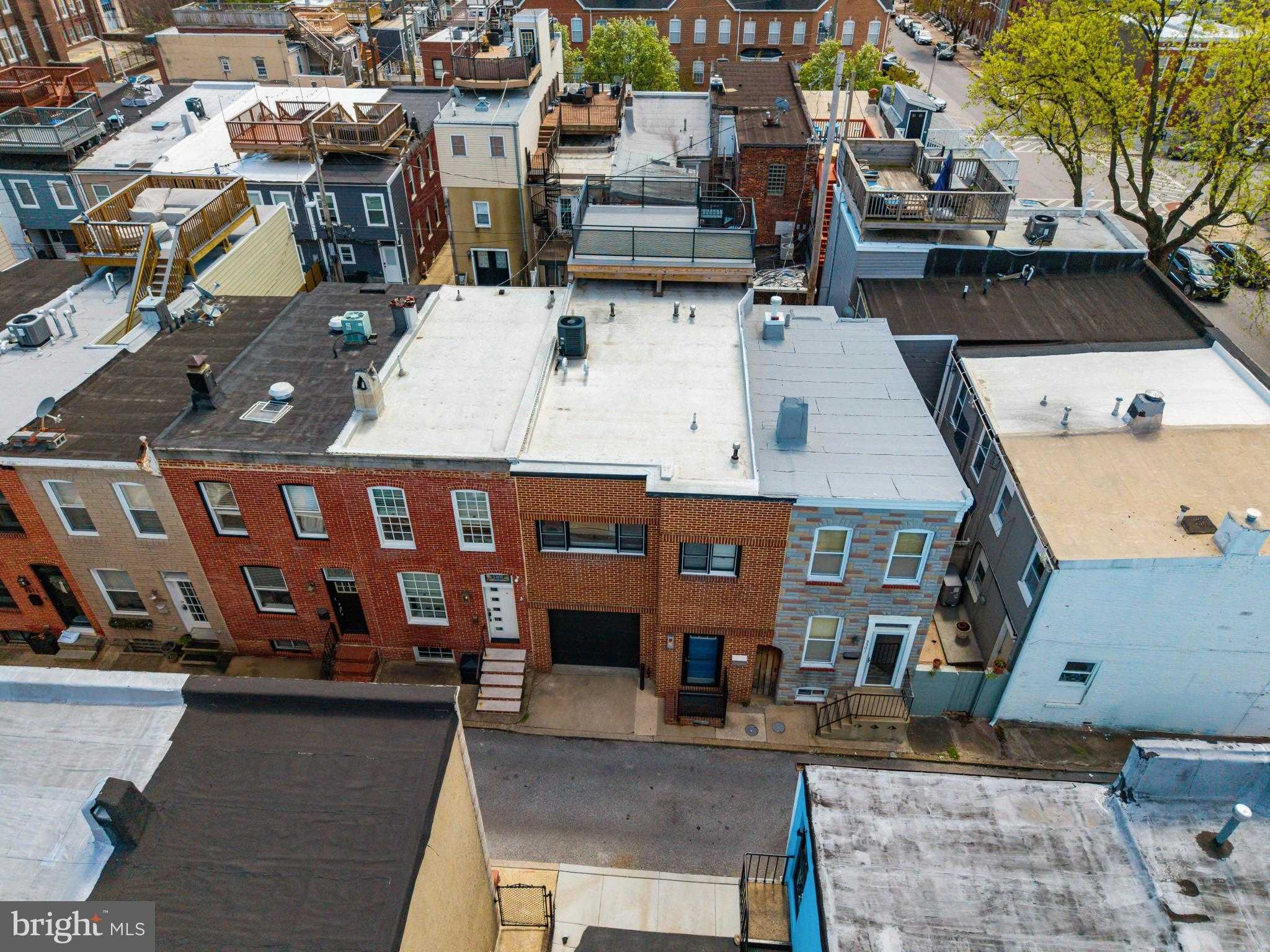 3303 Mueller St photo 3