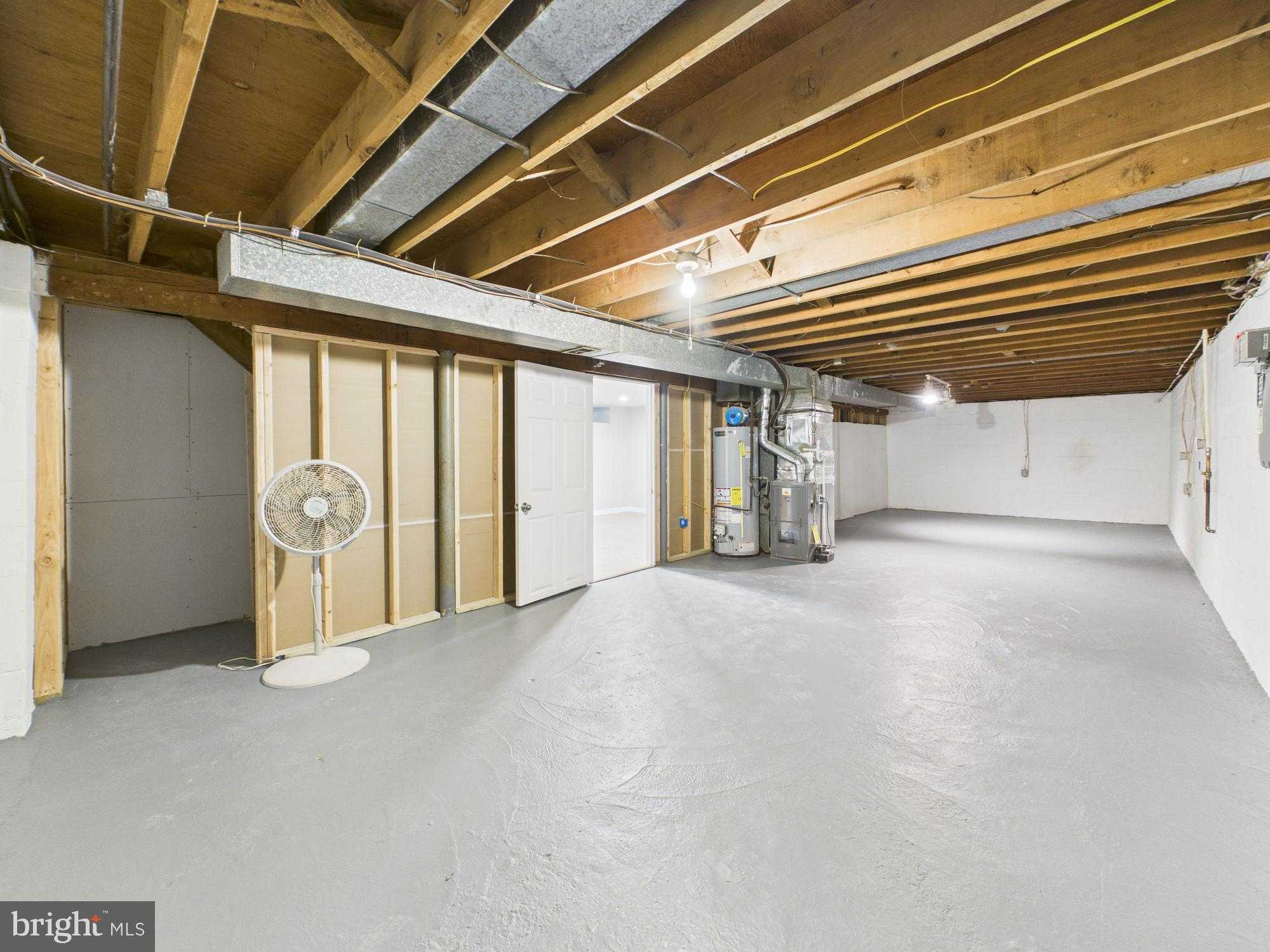 403 Arbor Dr photo 40