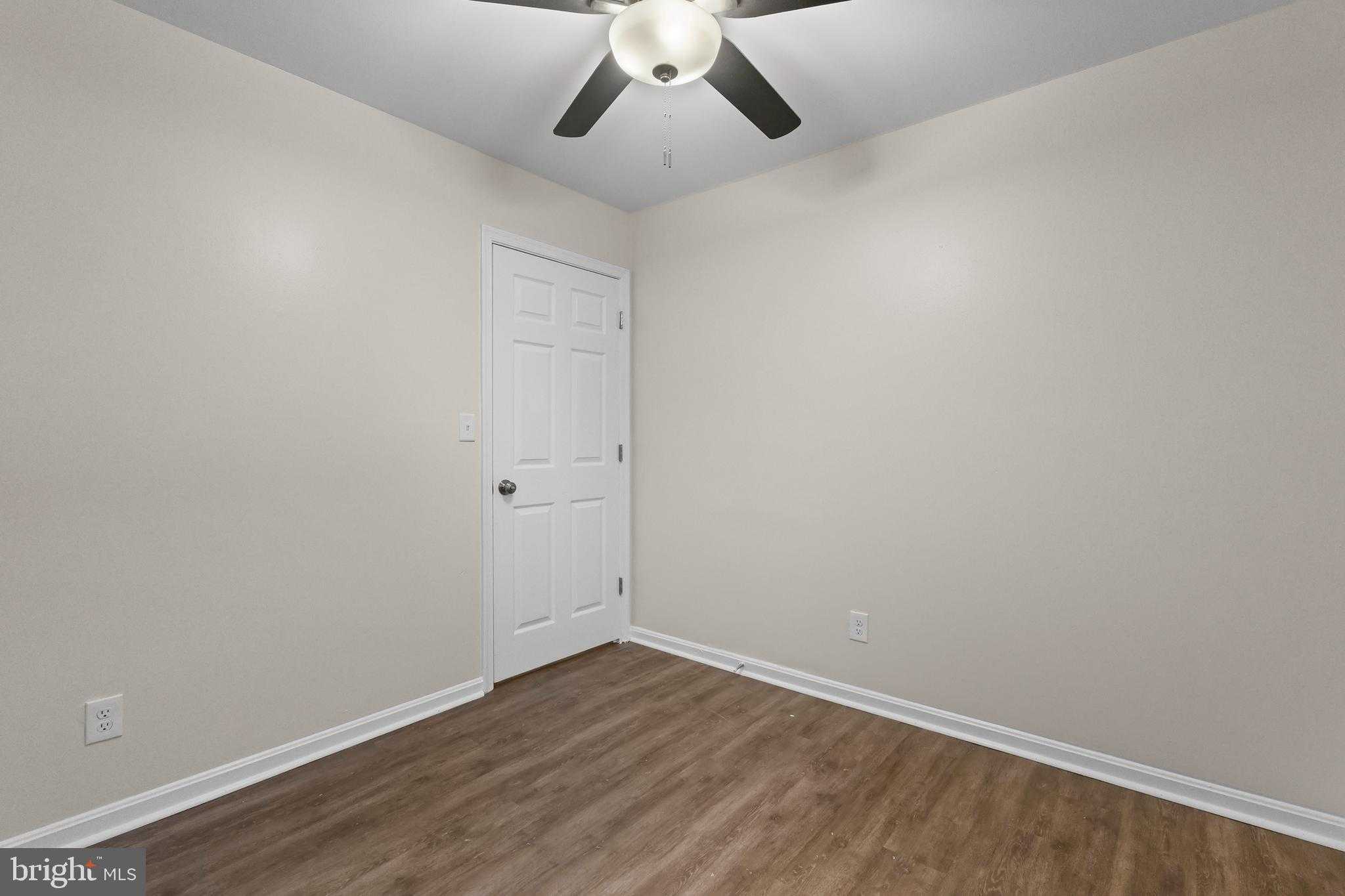 2024 E Baltimore St photo 12