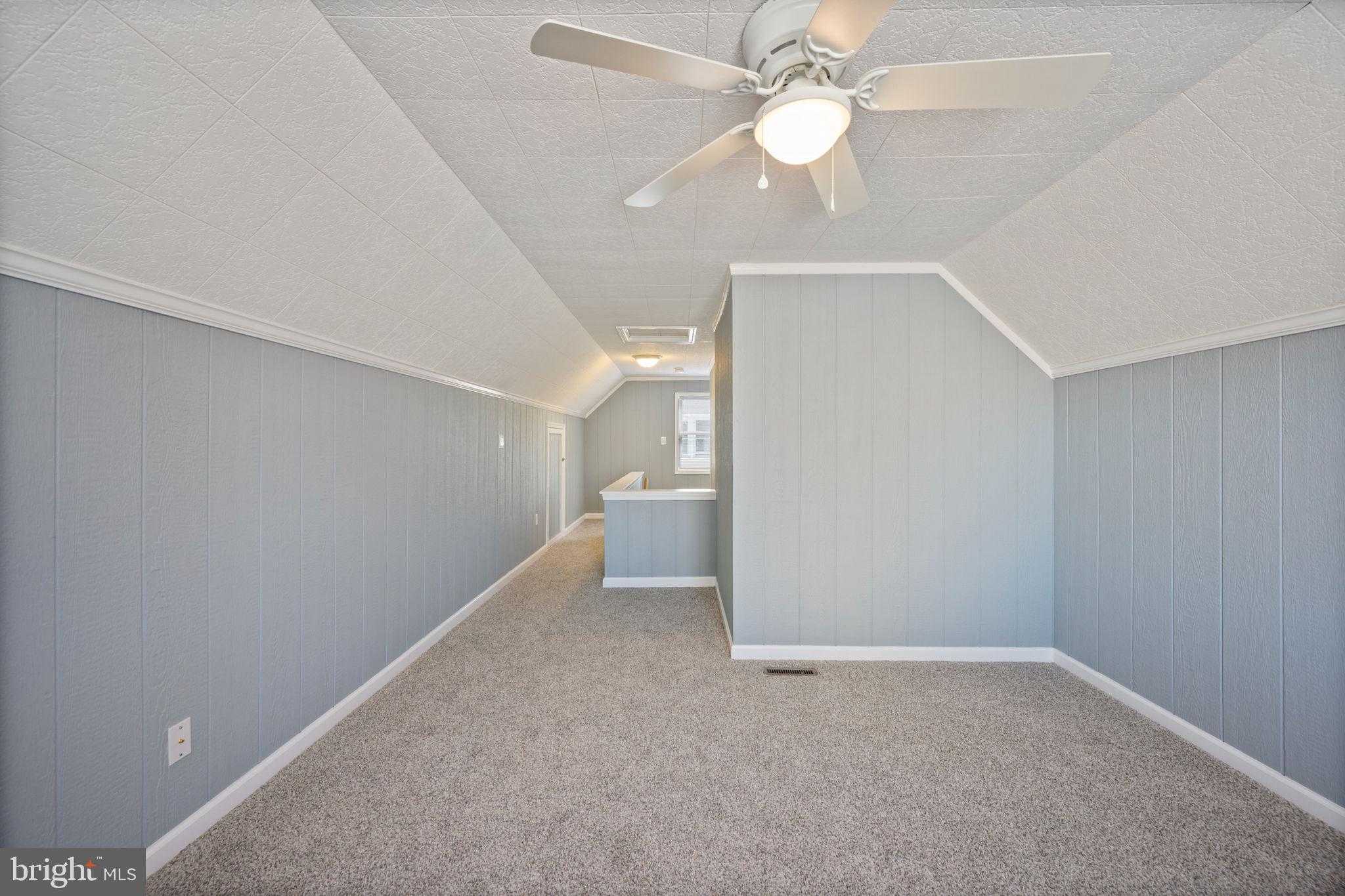 8626 Wise Ave photo 27